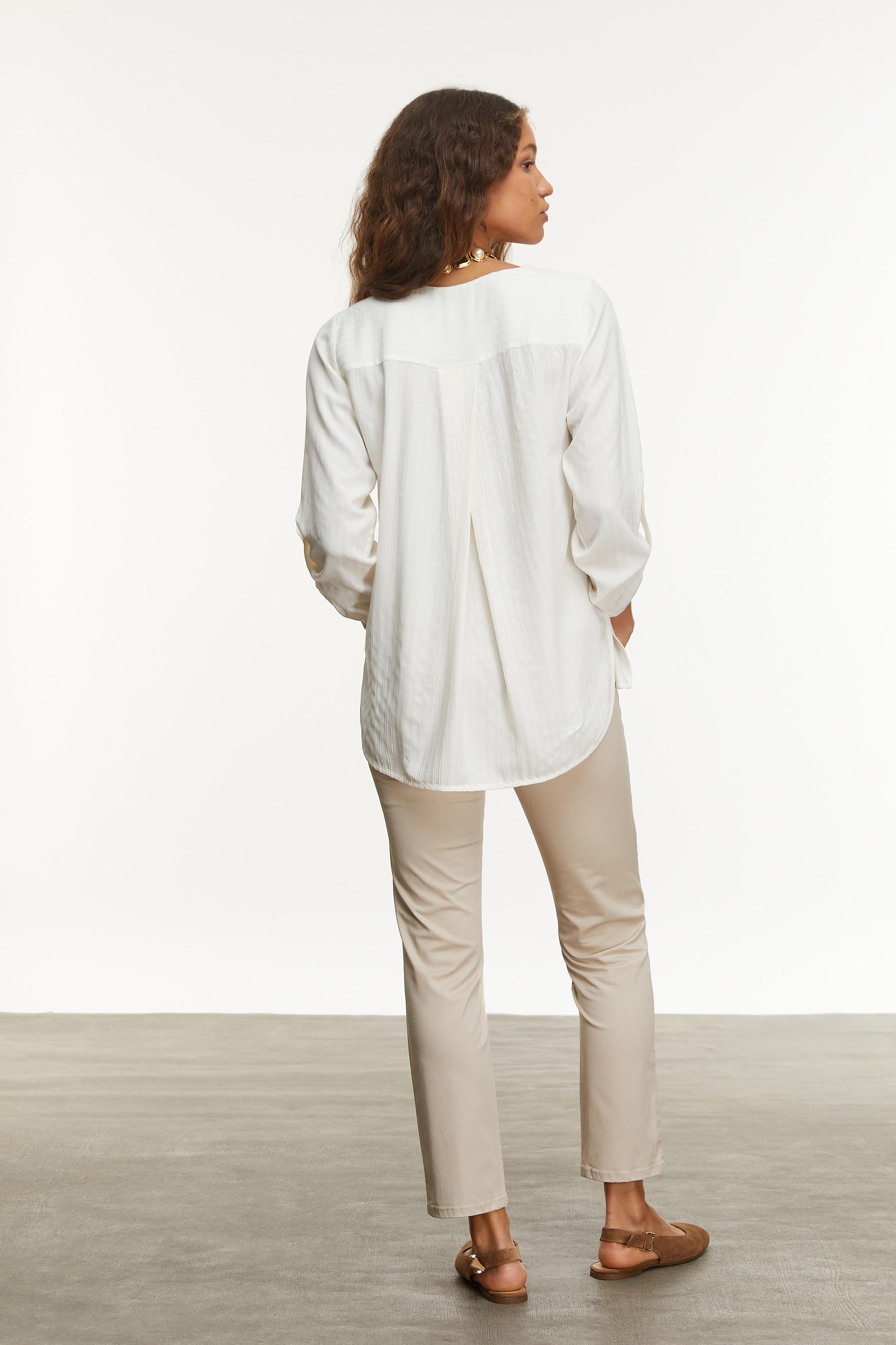 ÇİZGİLİ V YAKA BLUZ