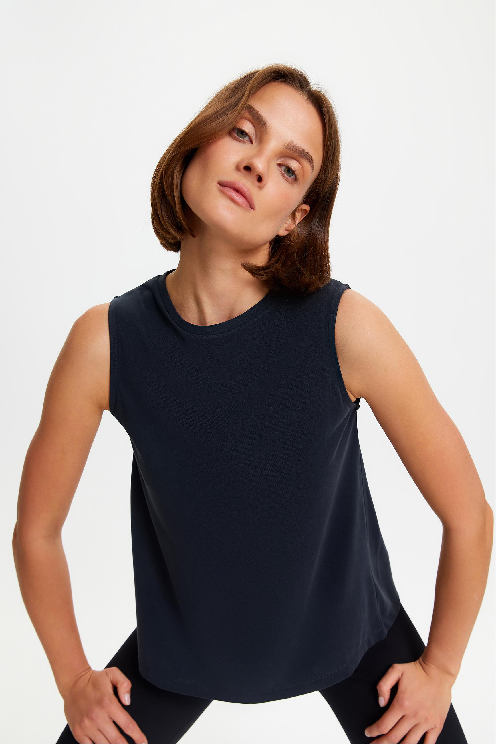 MODAL KARIŞIMLI KOLSUZ ATLET