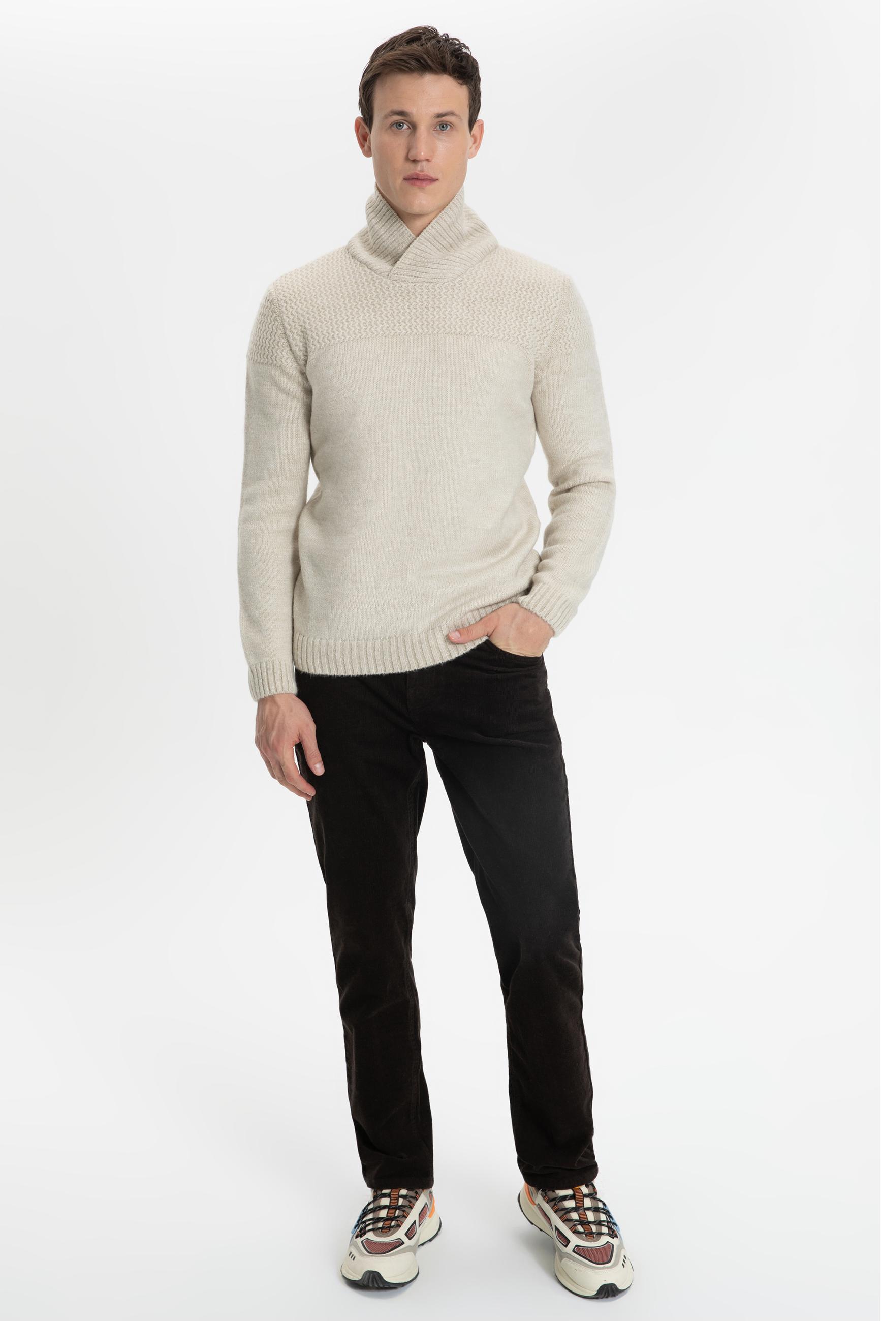 MELANJLI ŞAL YAKA TRİKO KAZAK