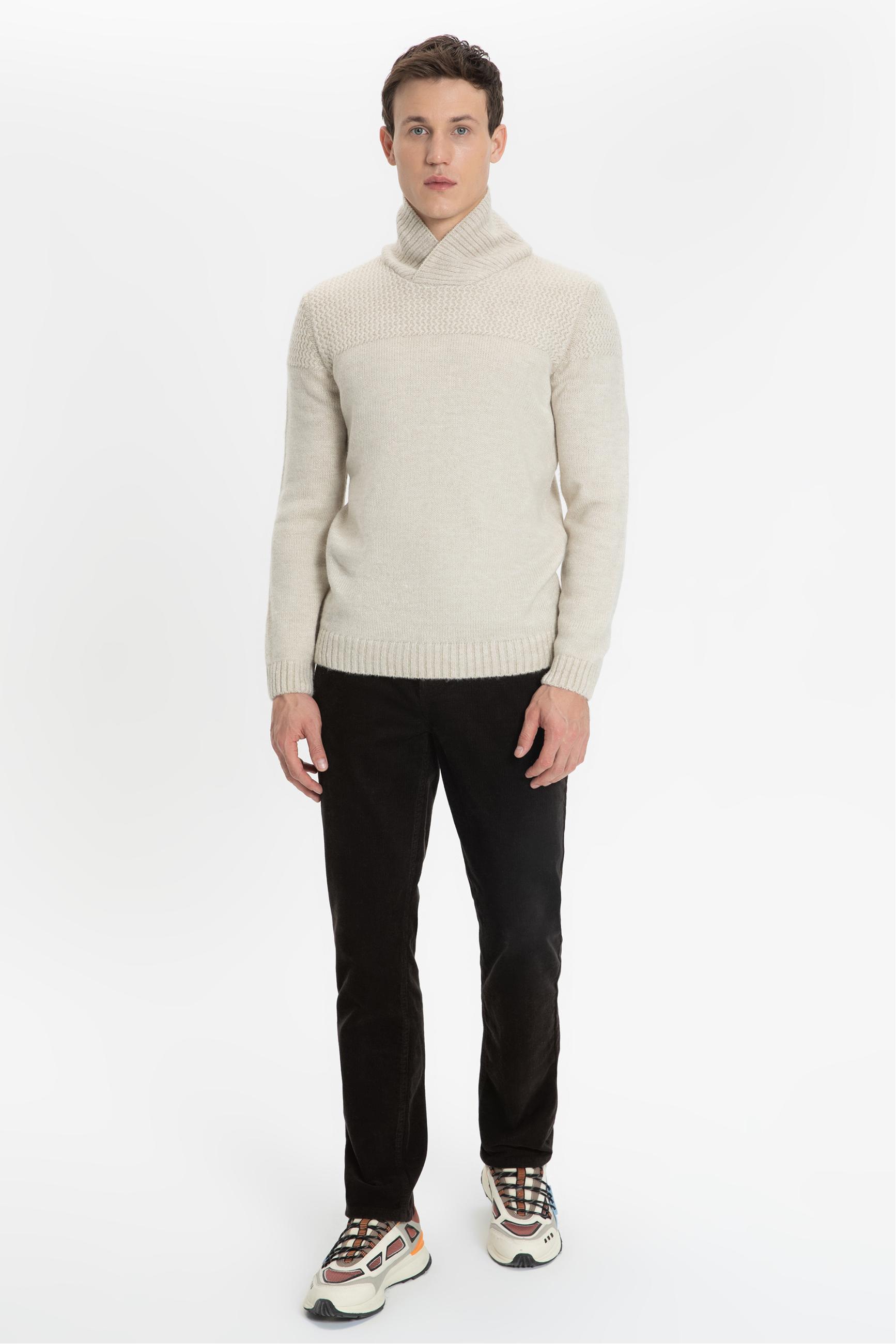 MELANJLI ŞAL YAKA TRİKO KAZAK