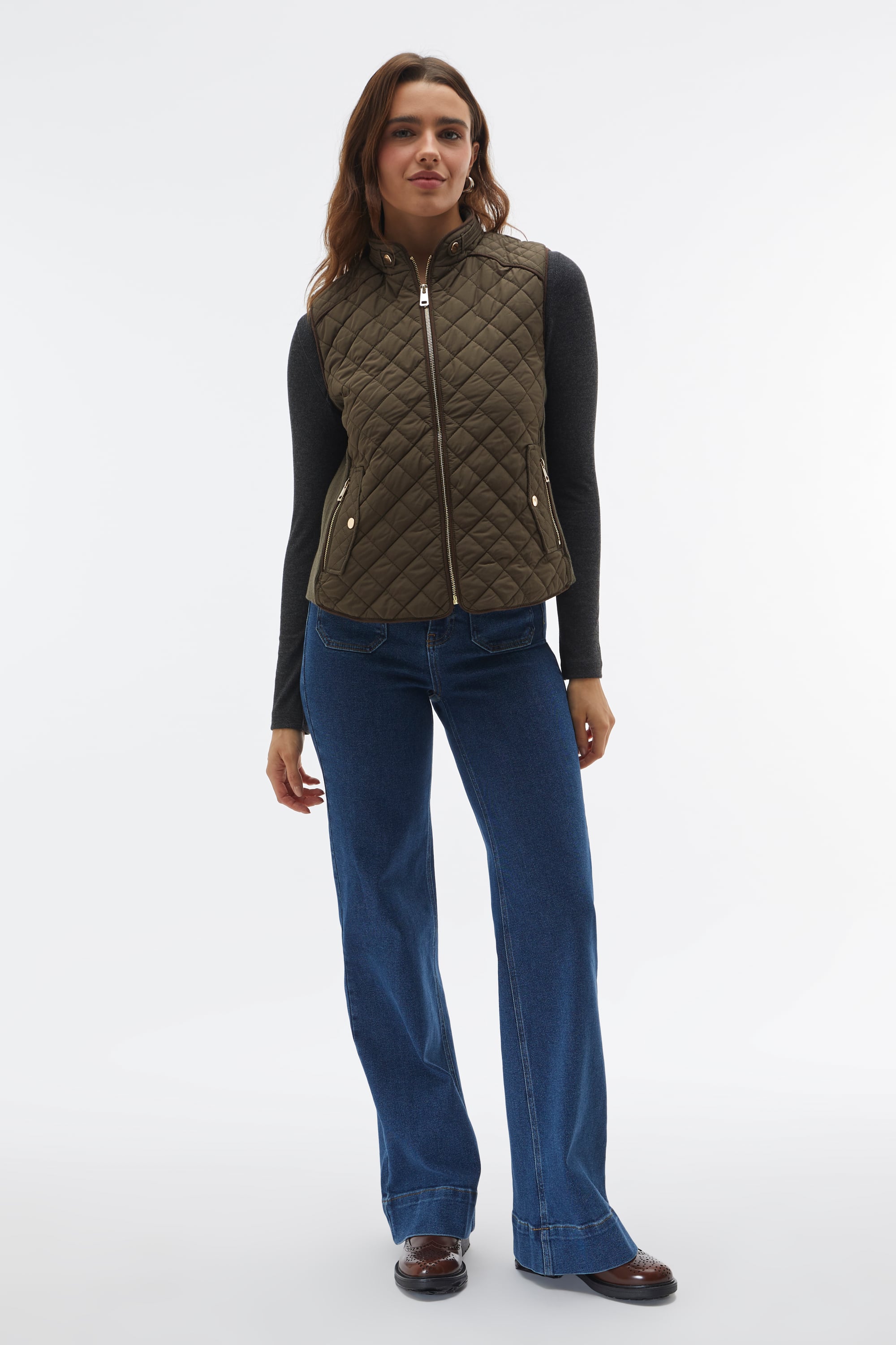 KAPİTONELİ DÜĞME DETAYLI YELEK