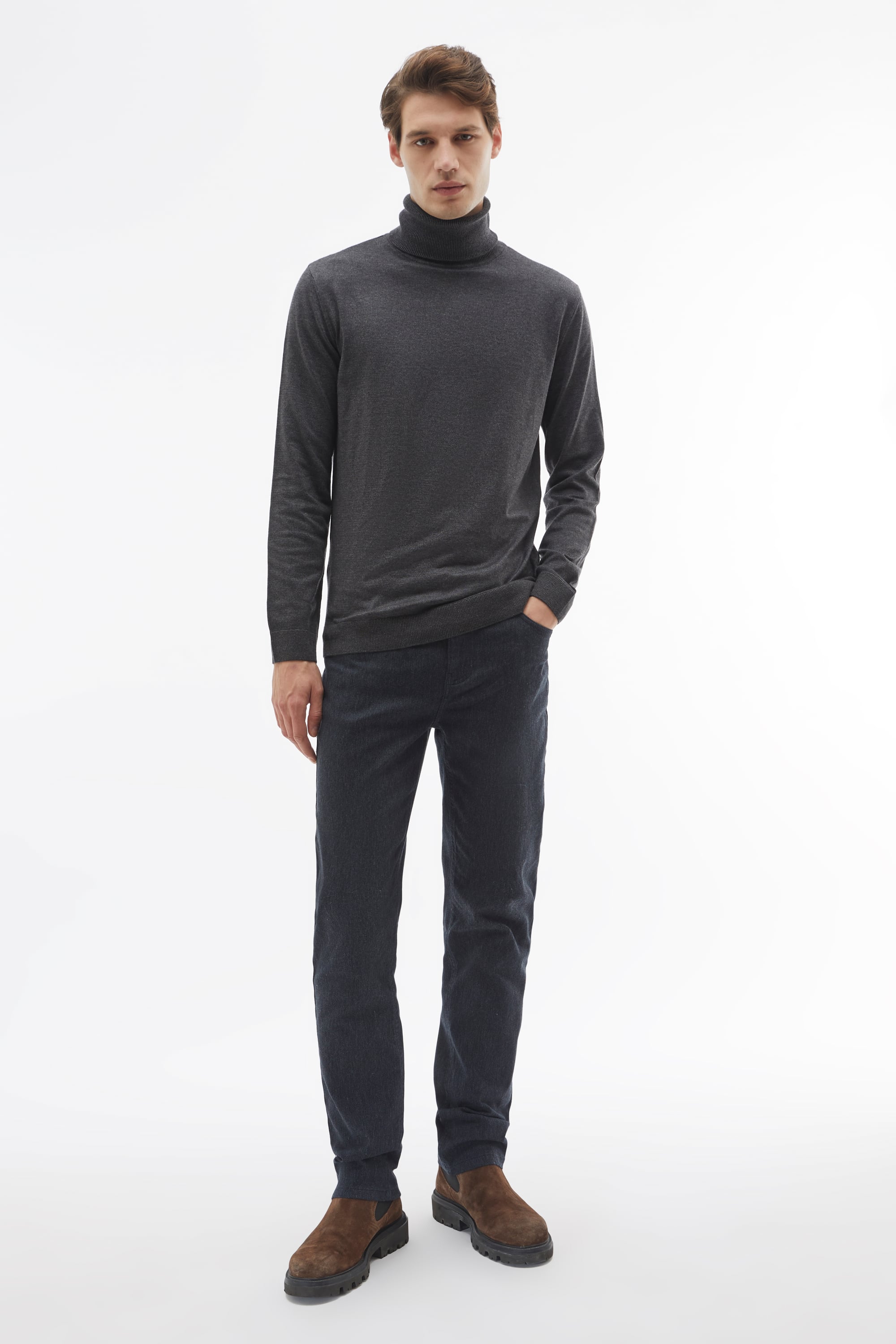 SLIM STRAIGHT FIT PANTOLON