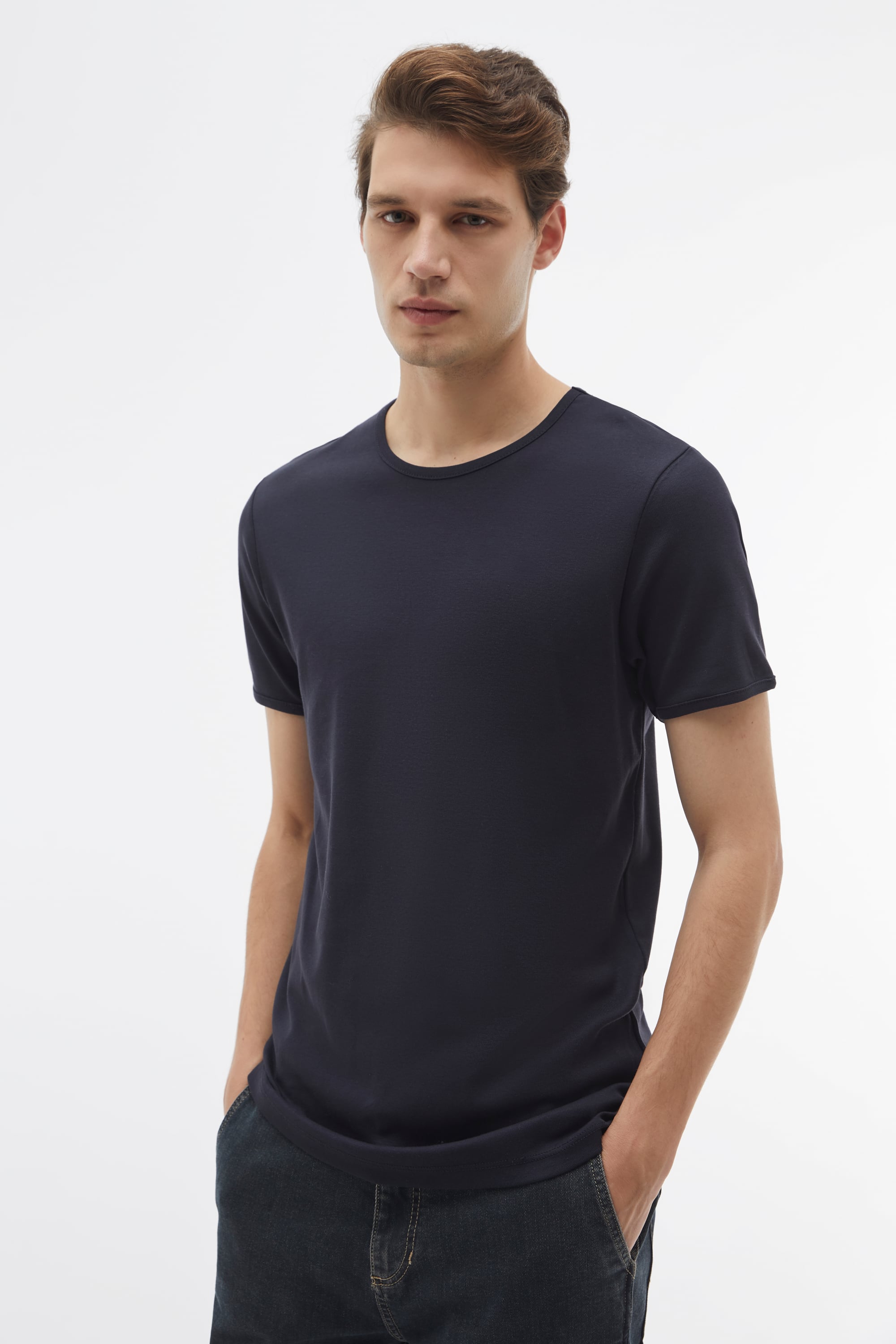 BİSİKLET YAKA KISA KOLLU T-SHIRT