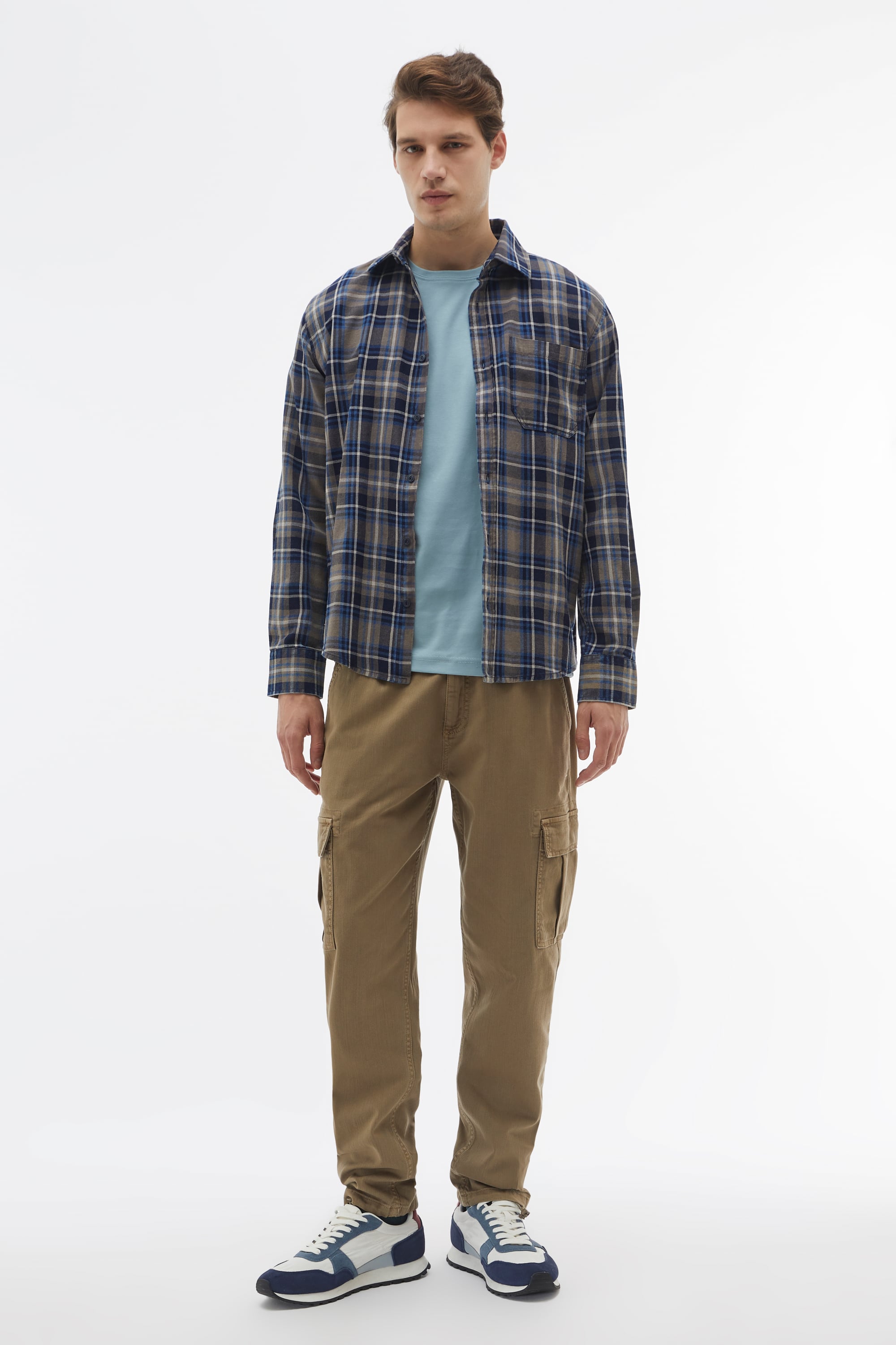 EKOSELİ REGULAR FIT UZUN KOLLU GÖMLEK