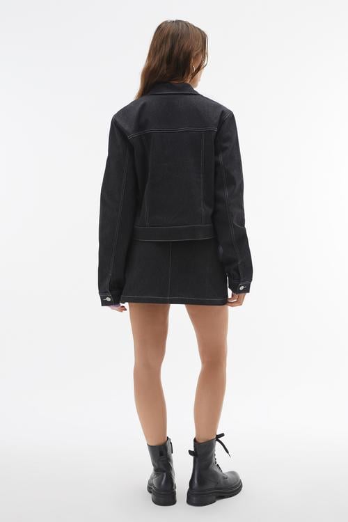  DİKİŞ DETAYLI CROP JEAN CEKET