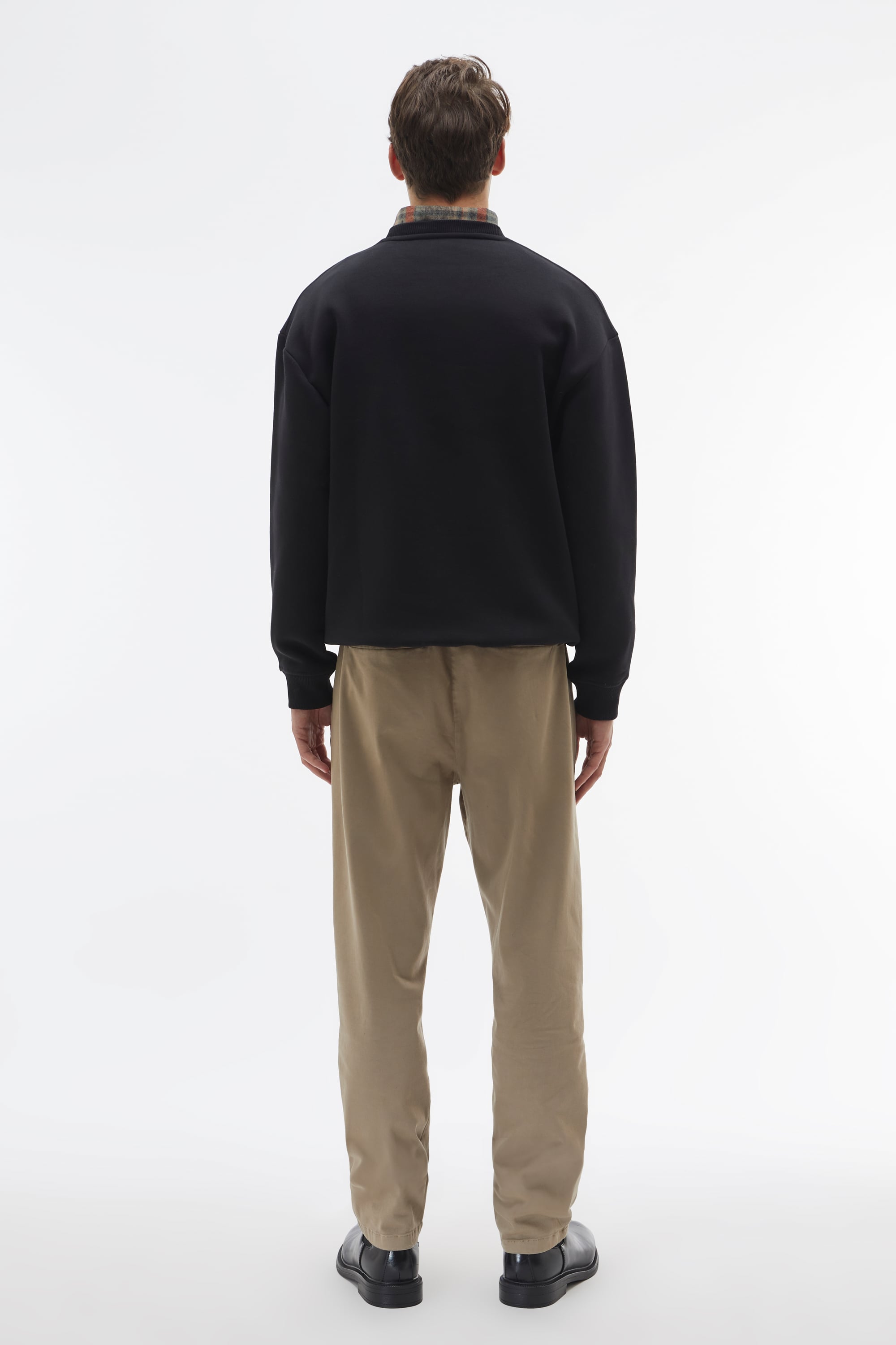 BİSİKLET YAKA SWEATSHIRT