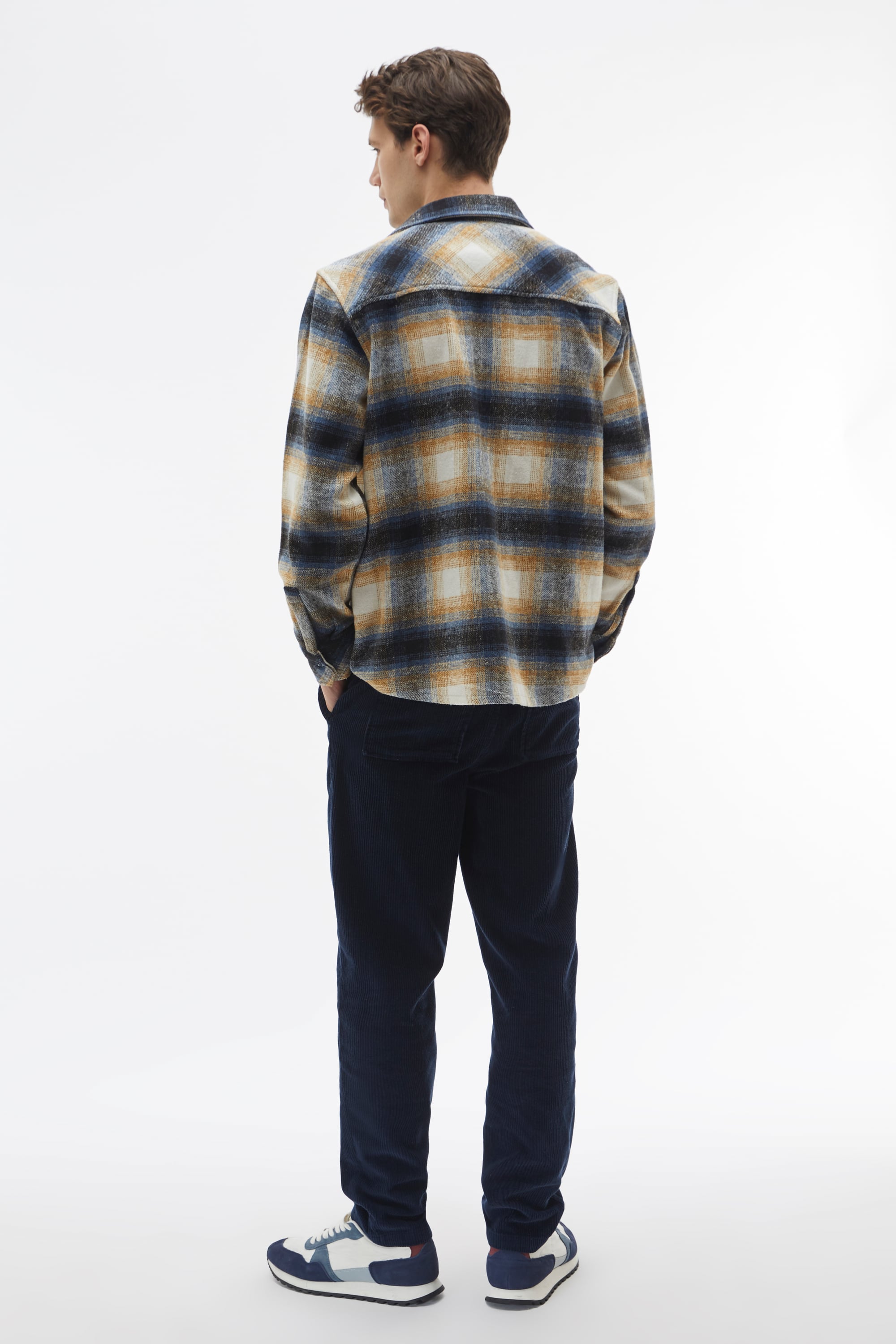 EKOSELİ ÇİFT CEPLİ GÖMLEK