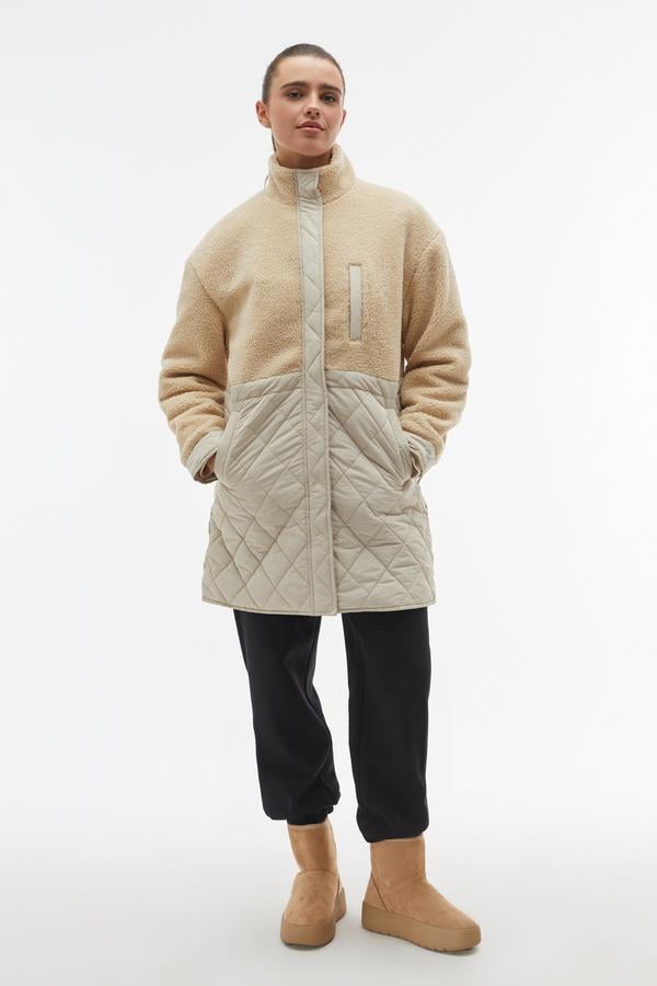 KAPİTONELİ PELÜŞ DETAYLI MONT CEKET