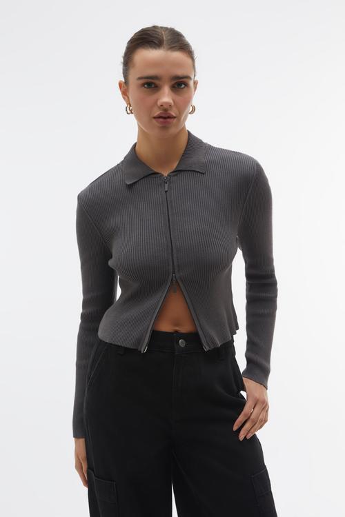  POLO YAKA FERMUARLI TRİKO HIRKA