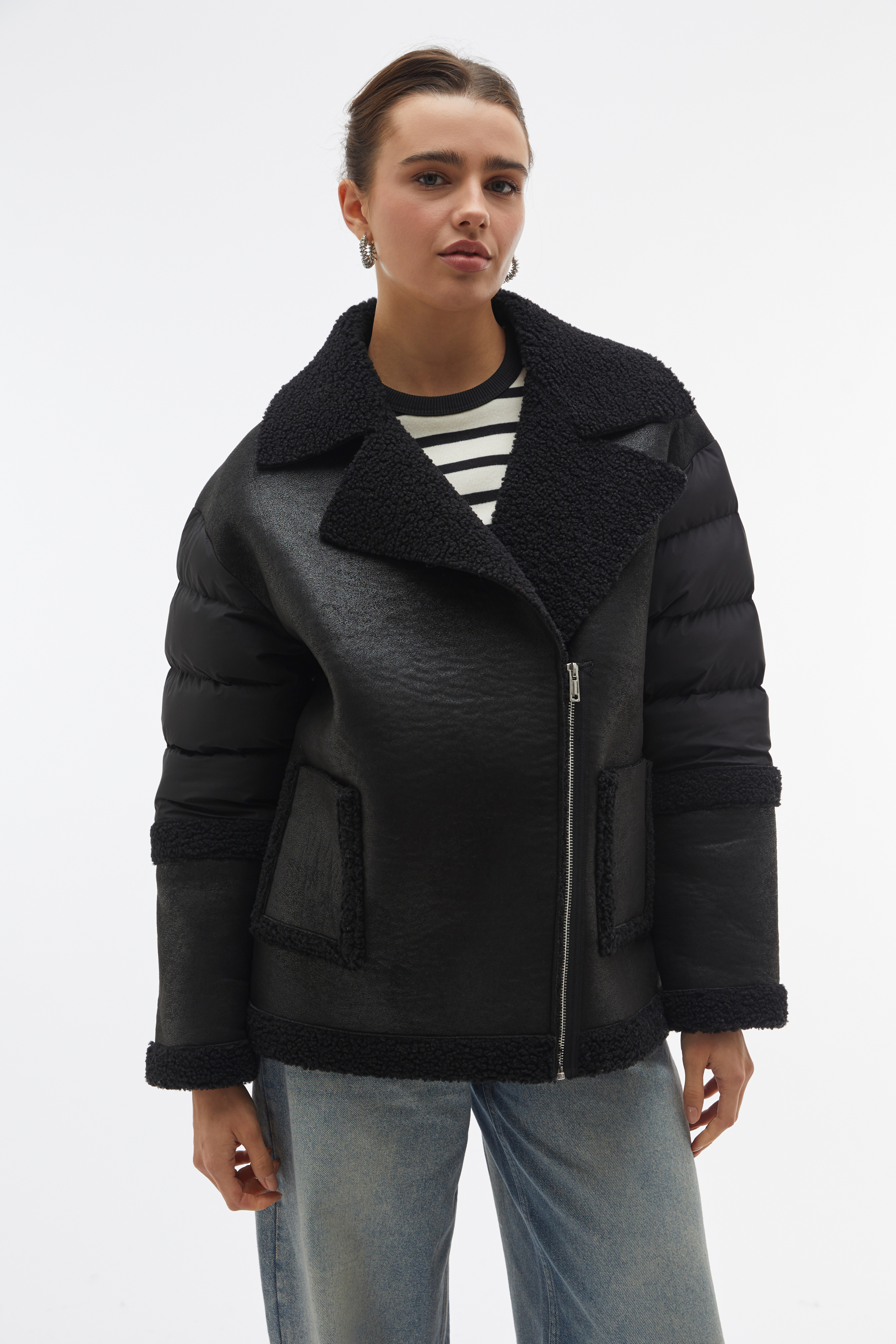 ÖNÜ DERİ GÖRÜNÜMLÜ ŞİŞME MONT CEKET