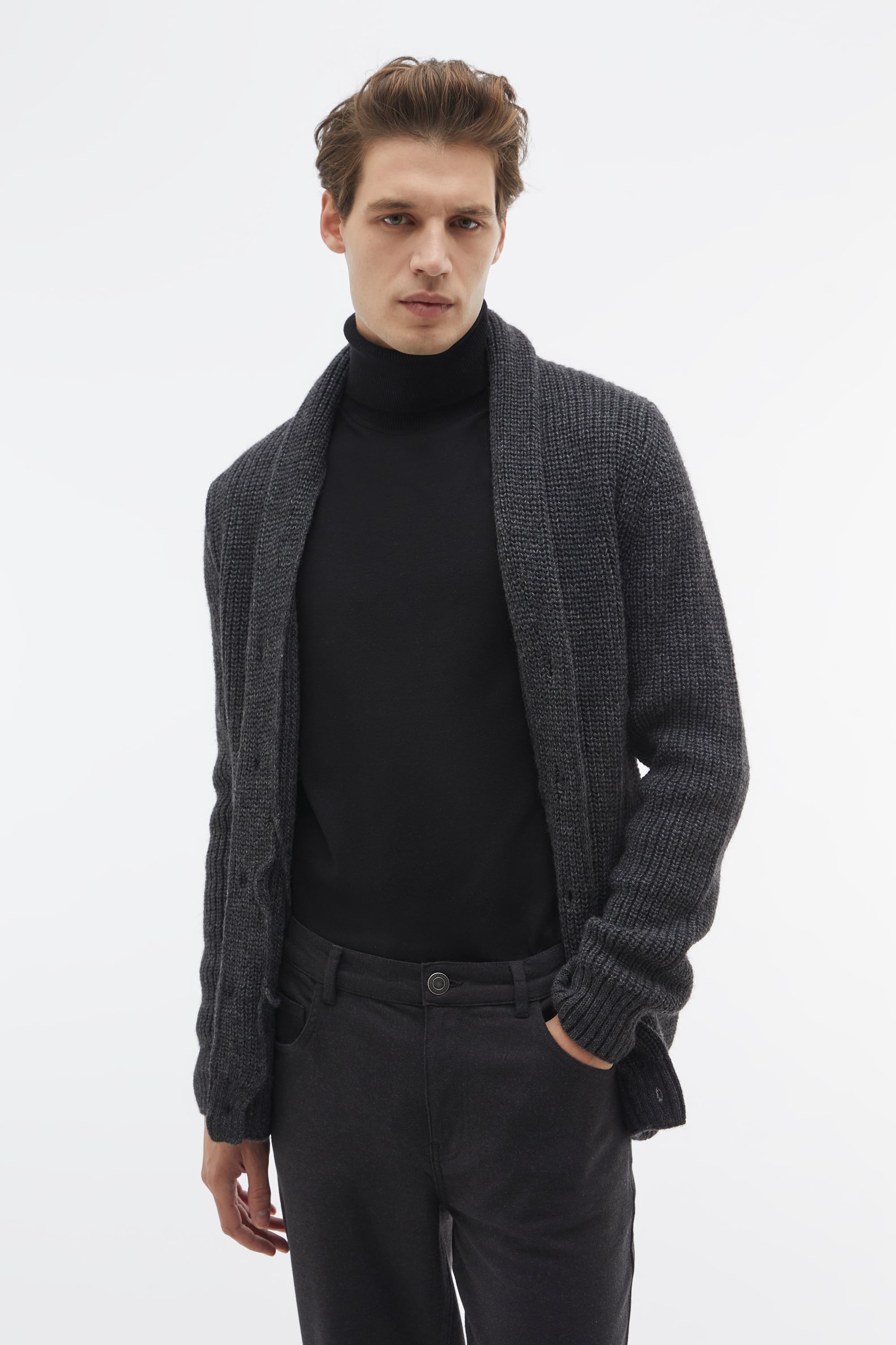 ÖRGÜLÜ YÜN KARIŞIMLI HIRKA