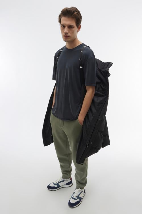 KAPÜŞONLU KALIN MONT