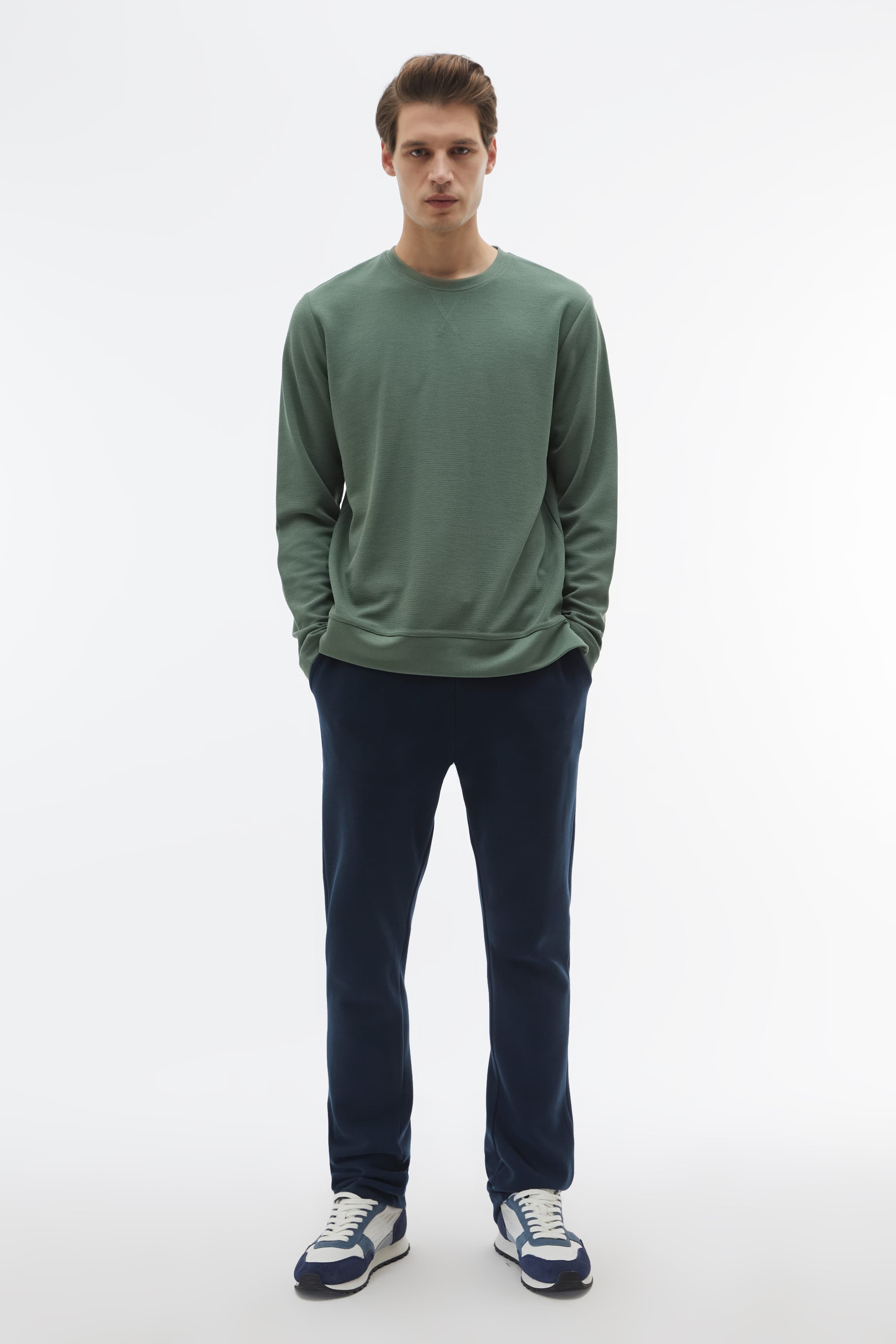 BİSİKLET YAKA UZUN KOLLU SWEATSHIRT