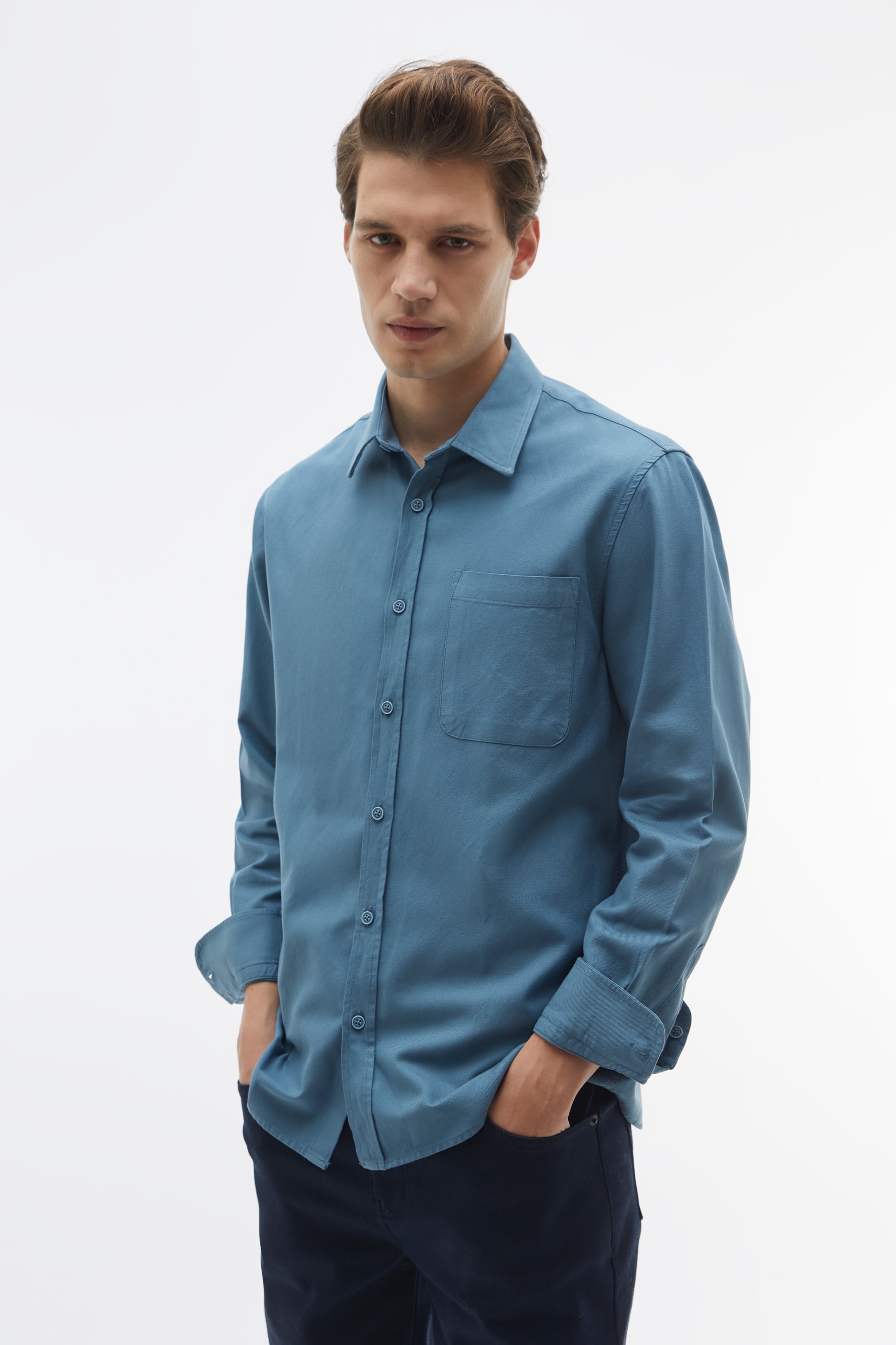 REGULAR FIT TEK CEPLİ UZUN KOLLU GÖMLEK