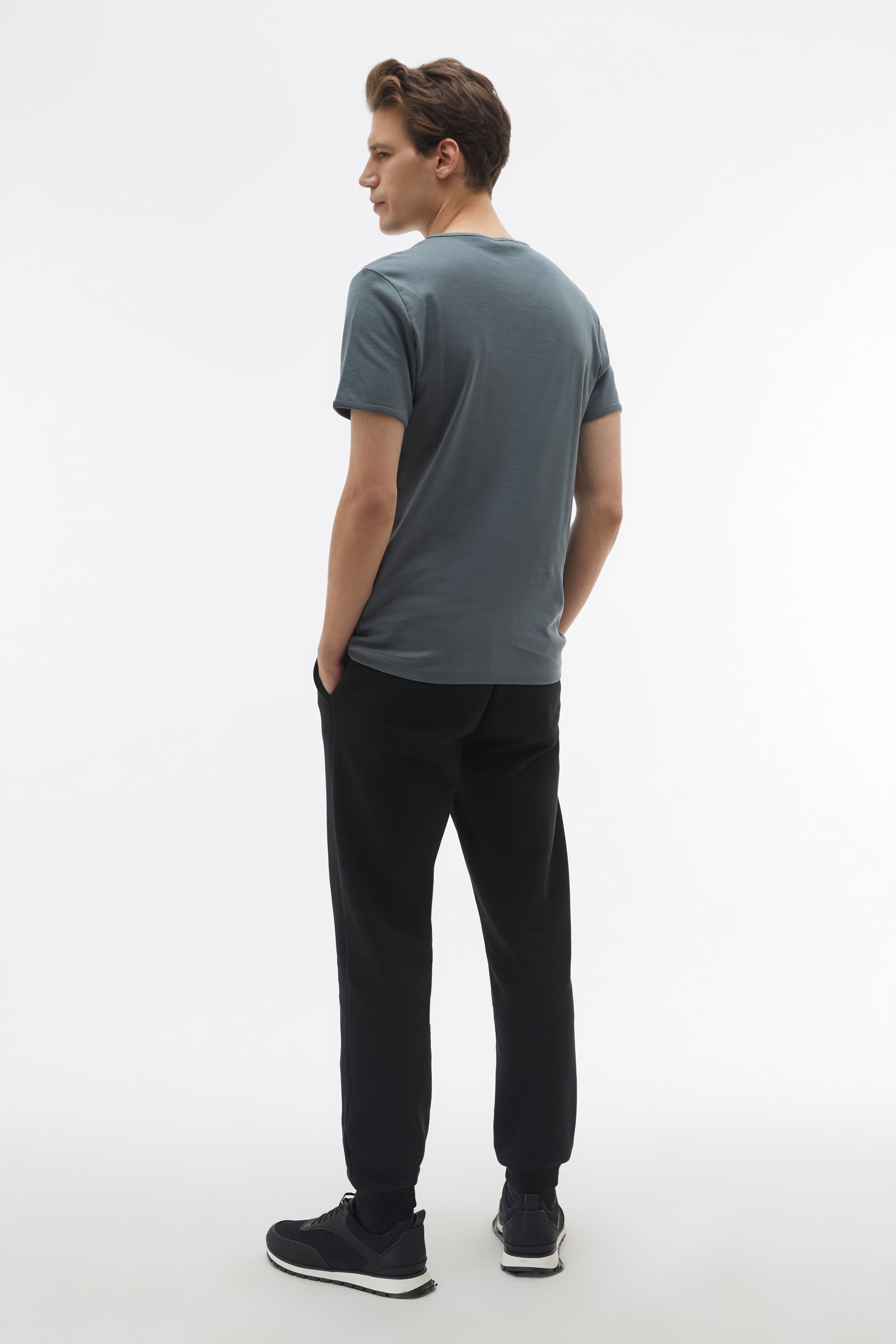 BİSİKLET YAKA KISA KOLLU T-SHIRT