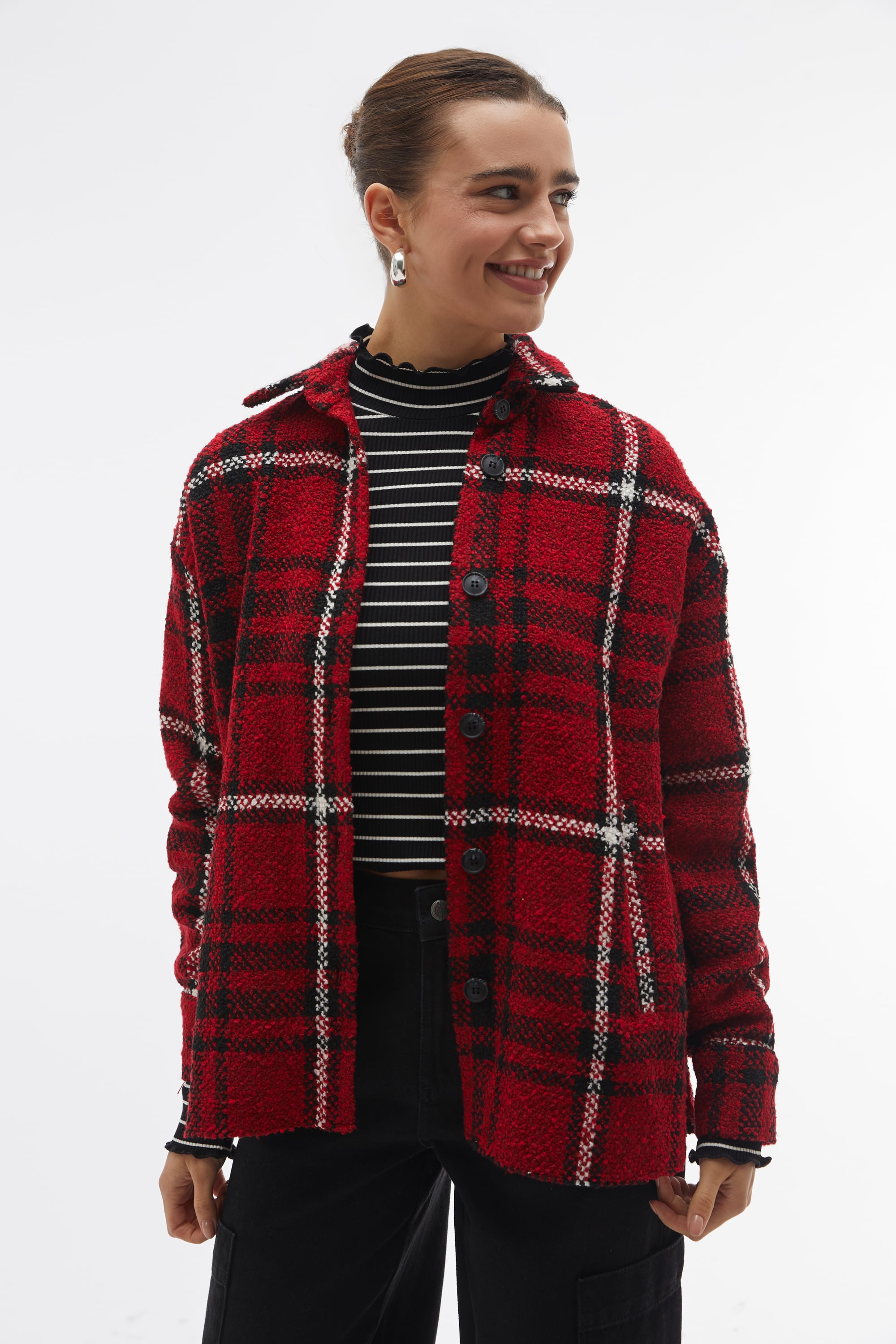 DÜĞMELİ EKOSELİ GÖMLEK CEKET