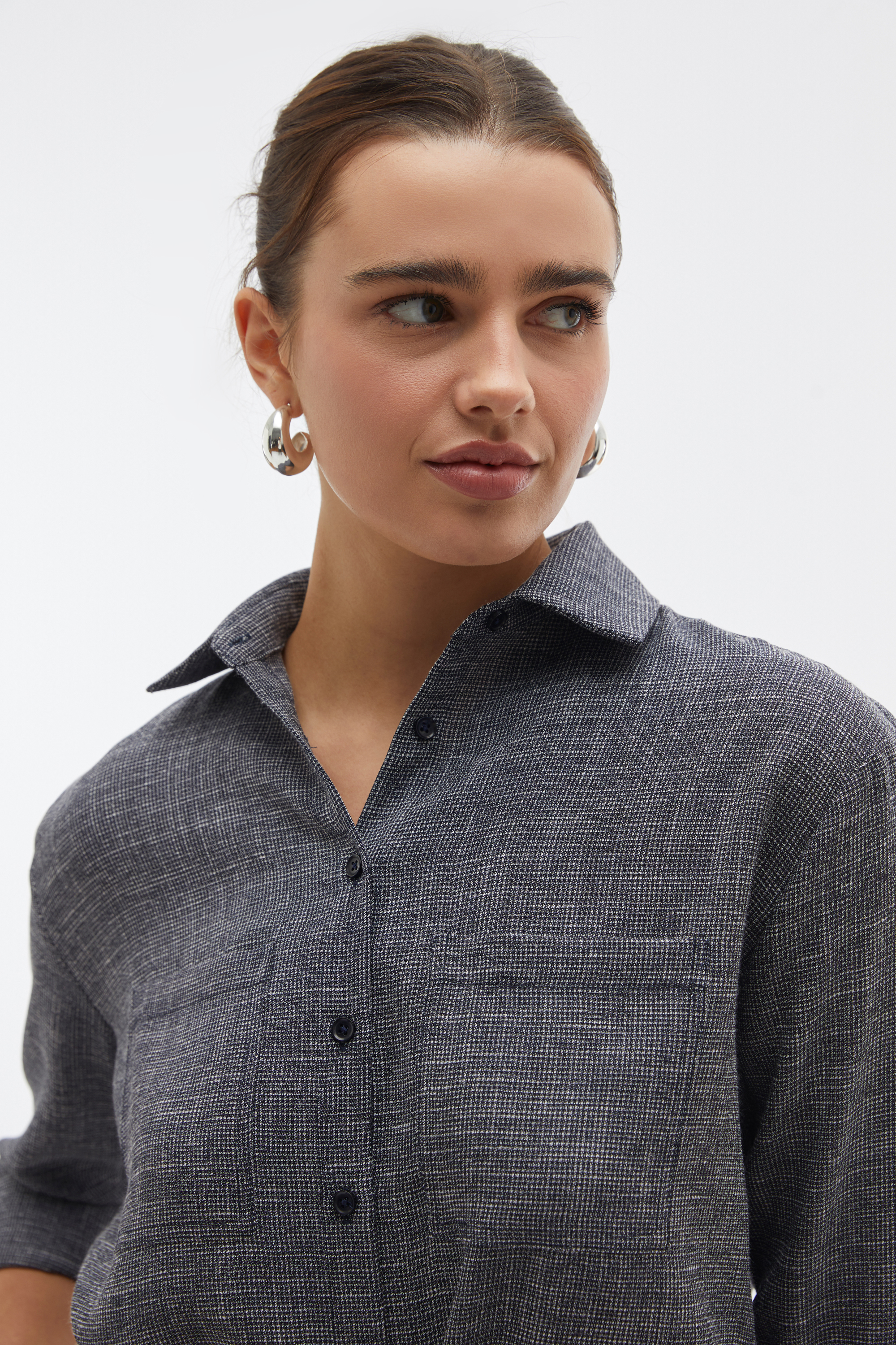 ARMÜRLÜ OVERSIZE UZUN KOLLU GÖMLEK