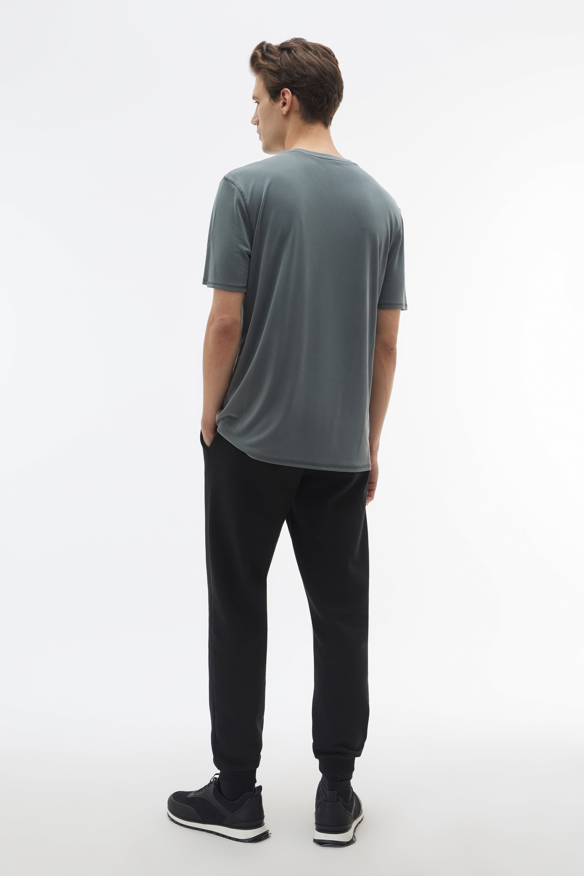 BİSİKLET YAKA MODAL T-SHIRT