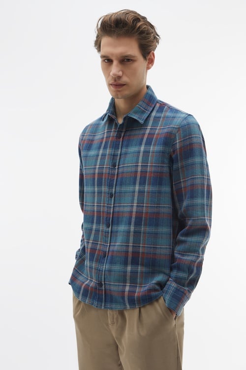 EKOSELİ REGULAR FIT UZUN KOLLU GÖMLEK