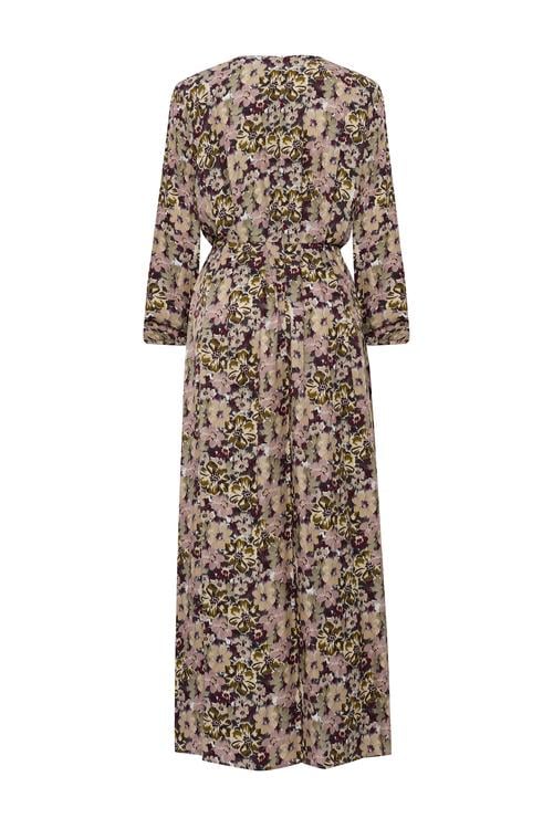 BASKILI BELE OTURAN UZUN ELBİSE