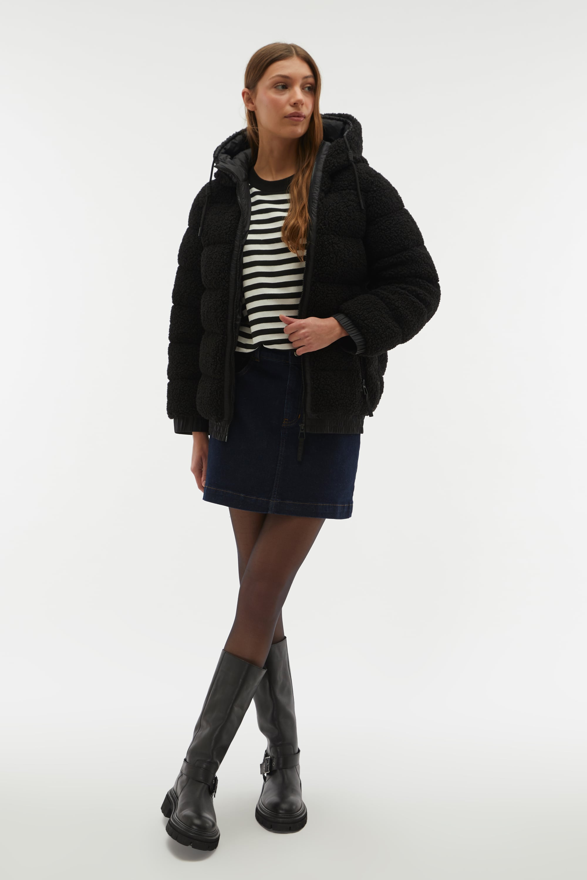 KAPİTONELİ KAPÜŞONLU PELÜŞ MONT CEKET