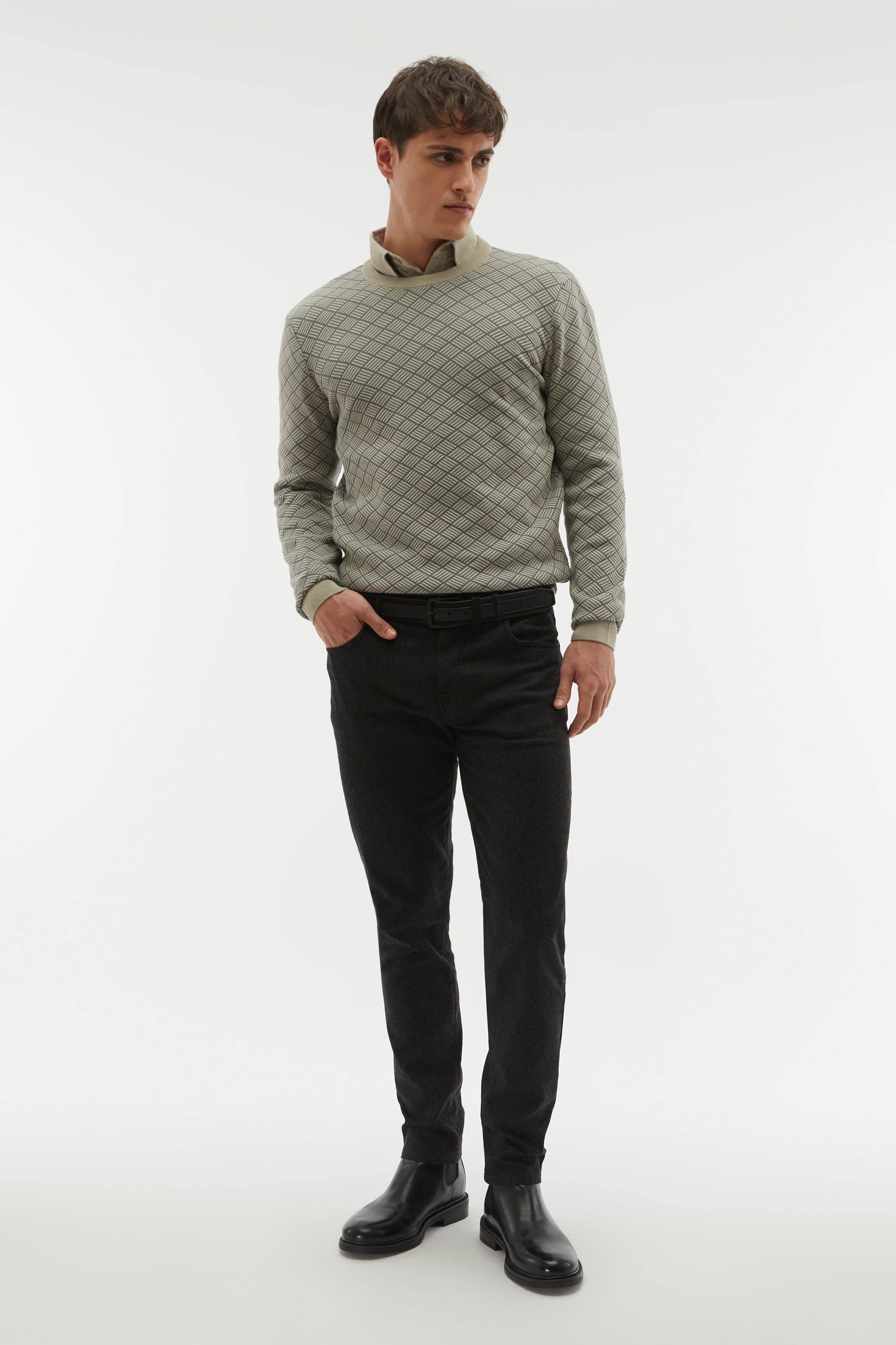 BİSİKLET YAKA JAKARLI UZUN KOLLU KAZAK