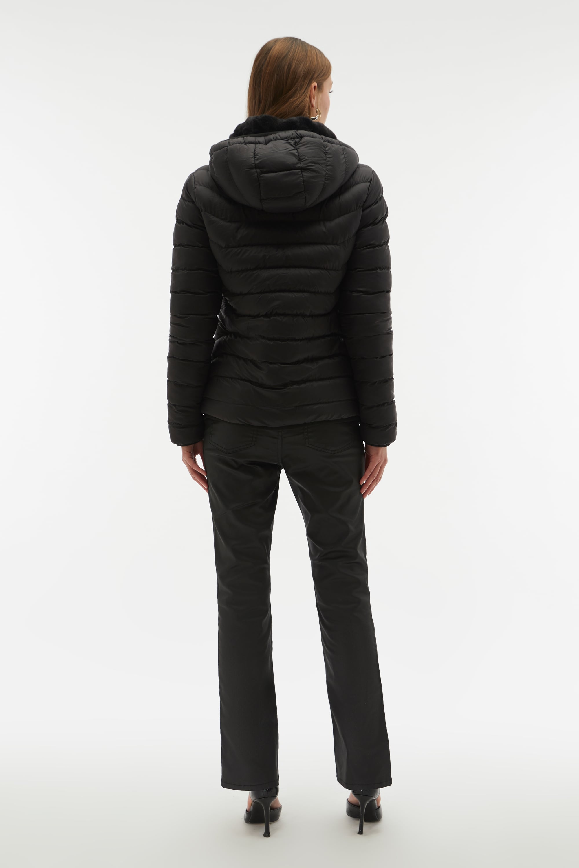 ÇİFT TARAFLI KAPÜŞONLU ŞİŞME MONT