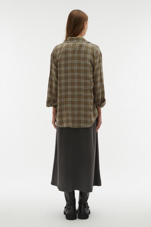 EKOSELİ UZUN KOLLU GÖMLEK