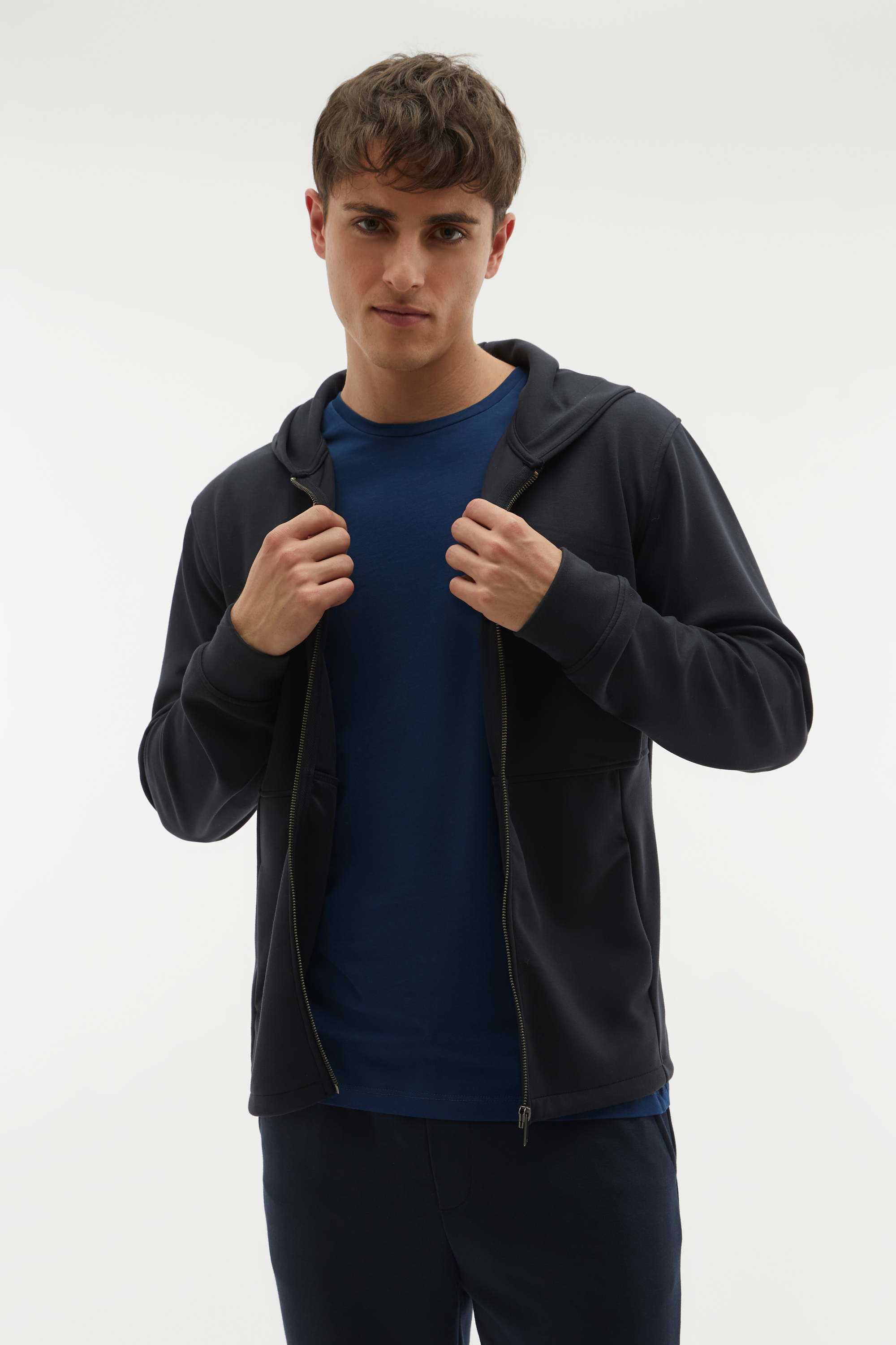 FERMUARLI KAPÜŞONLU MODAL SWEATSHIRT