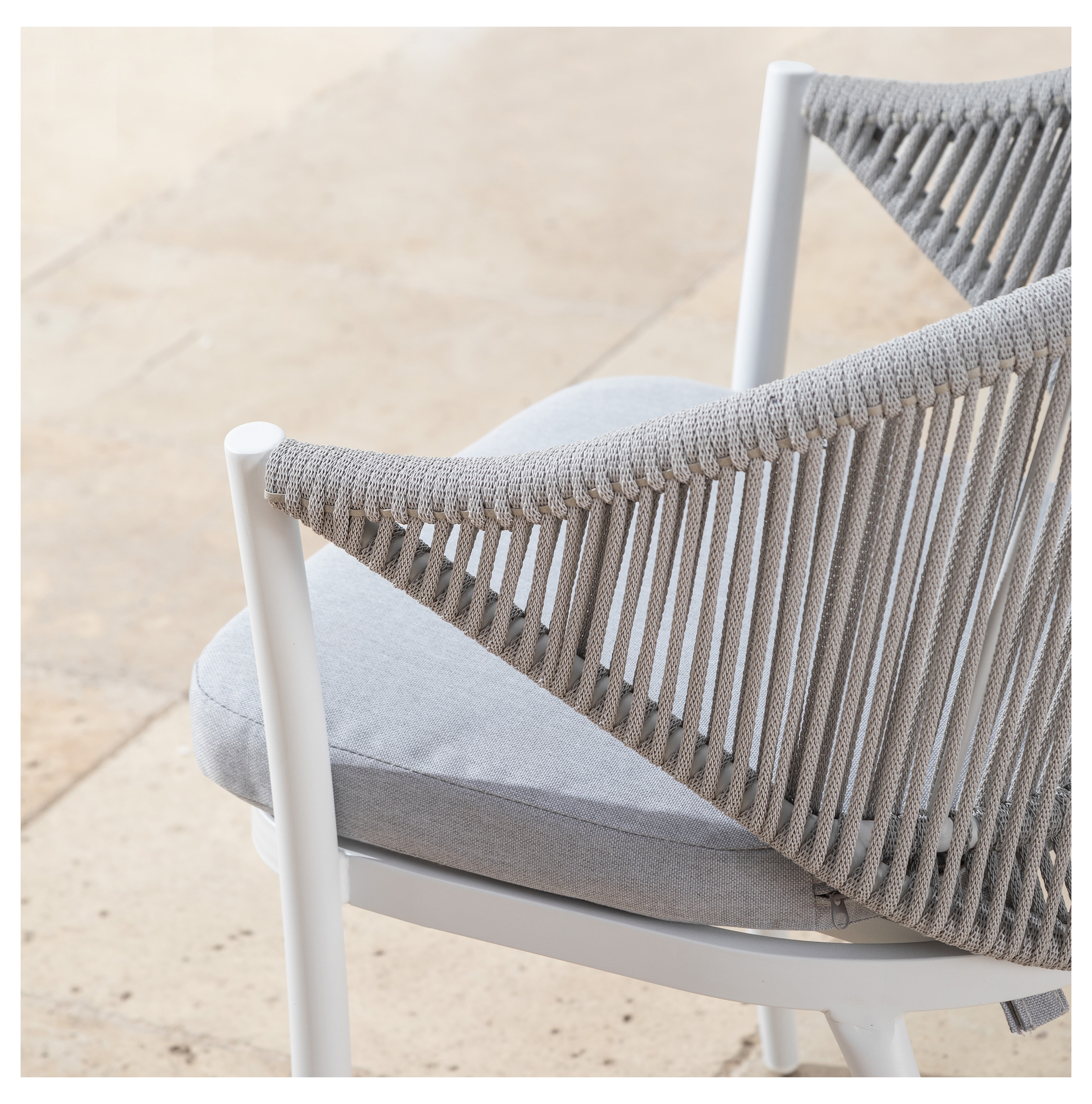 DELONA KOLÇAKLI SANDALYE