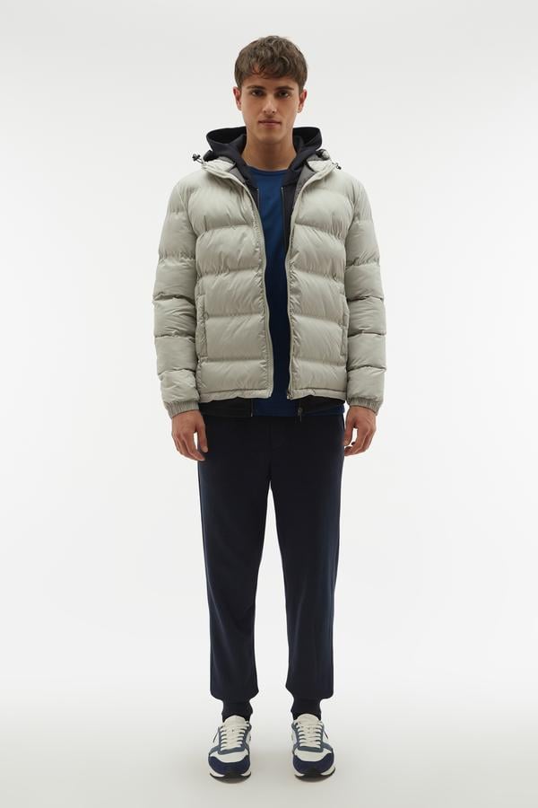 KAPİTONELİ KAPÜŞONLU ŞİŞME MONT