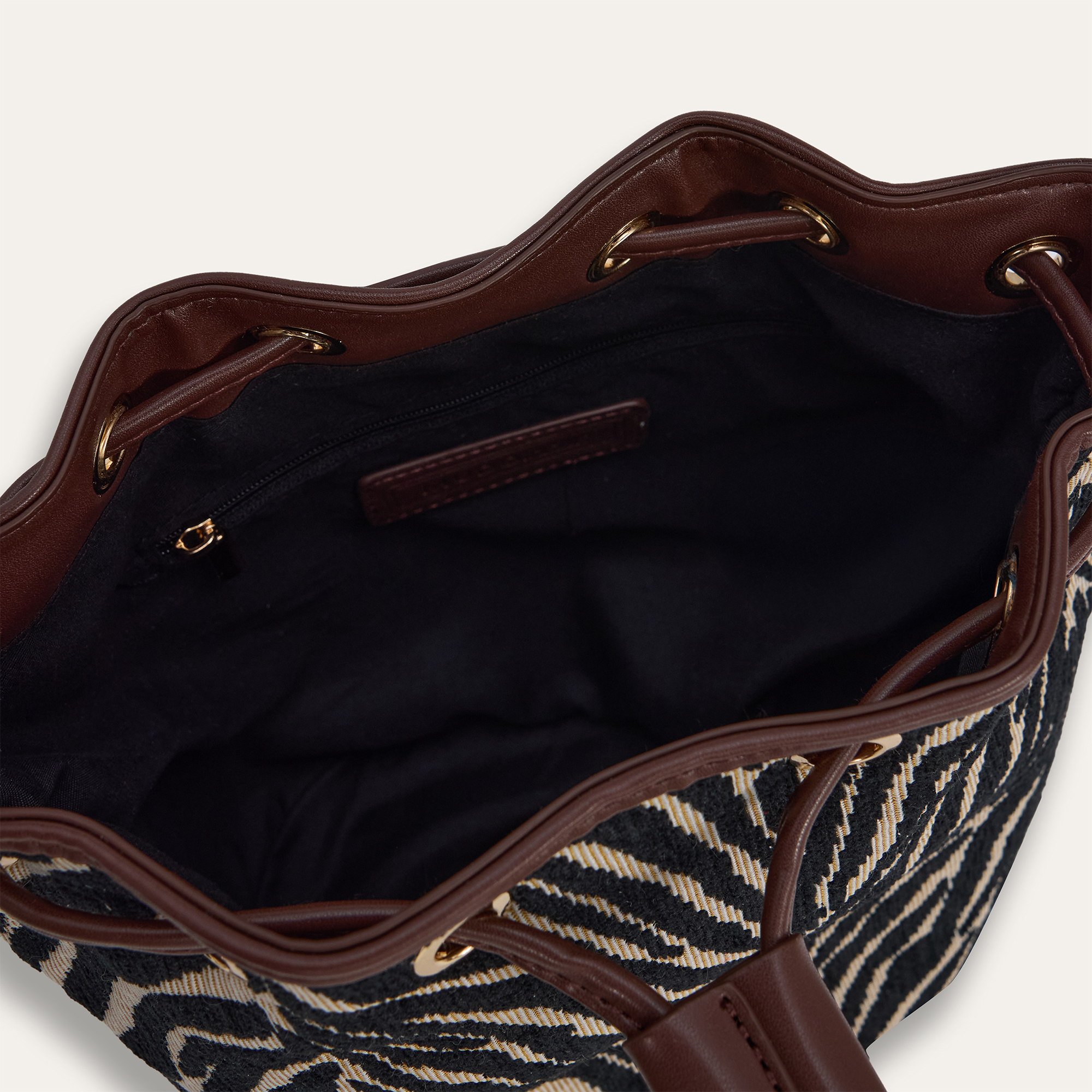 DESENLİ BUCKET ÇANTA