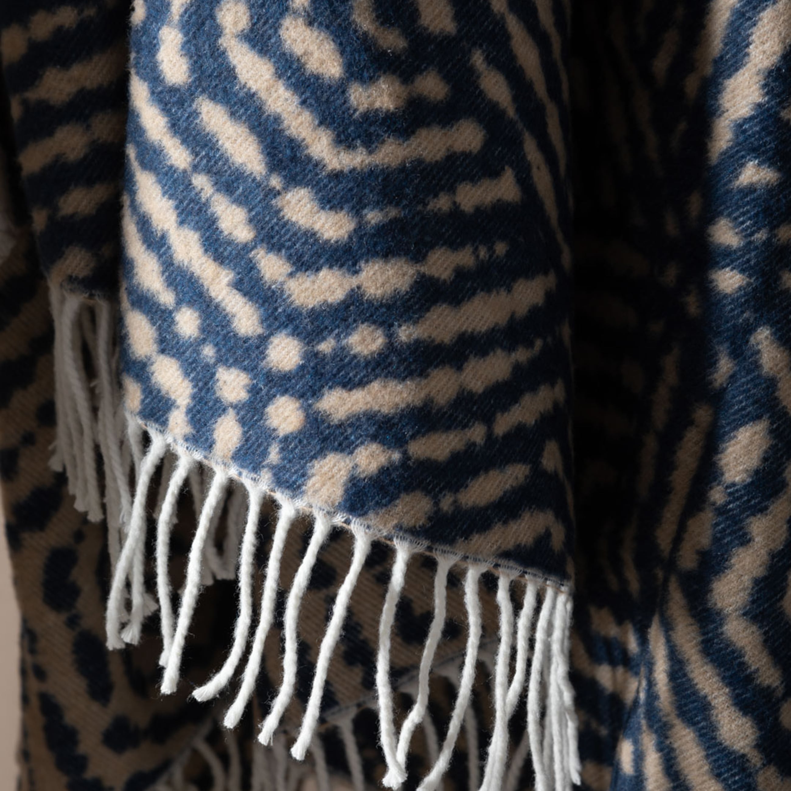 DORA PÜSKÜLLÜ BATTANİYE LACİVERT 200X220