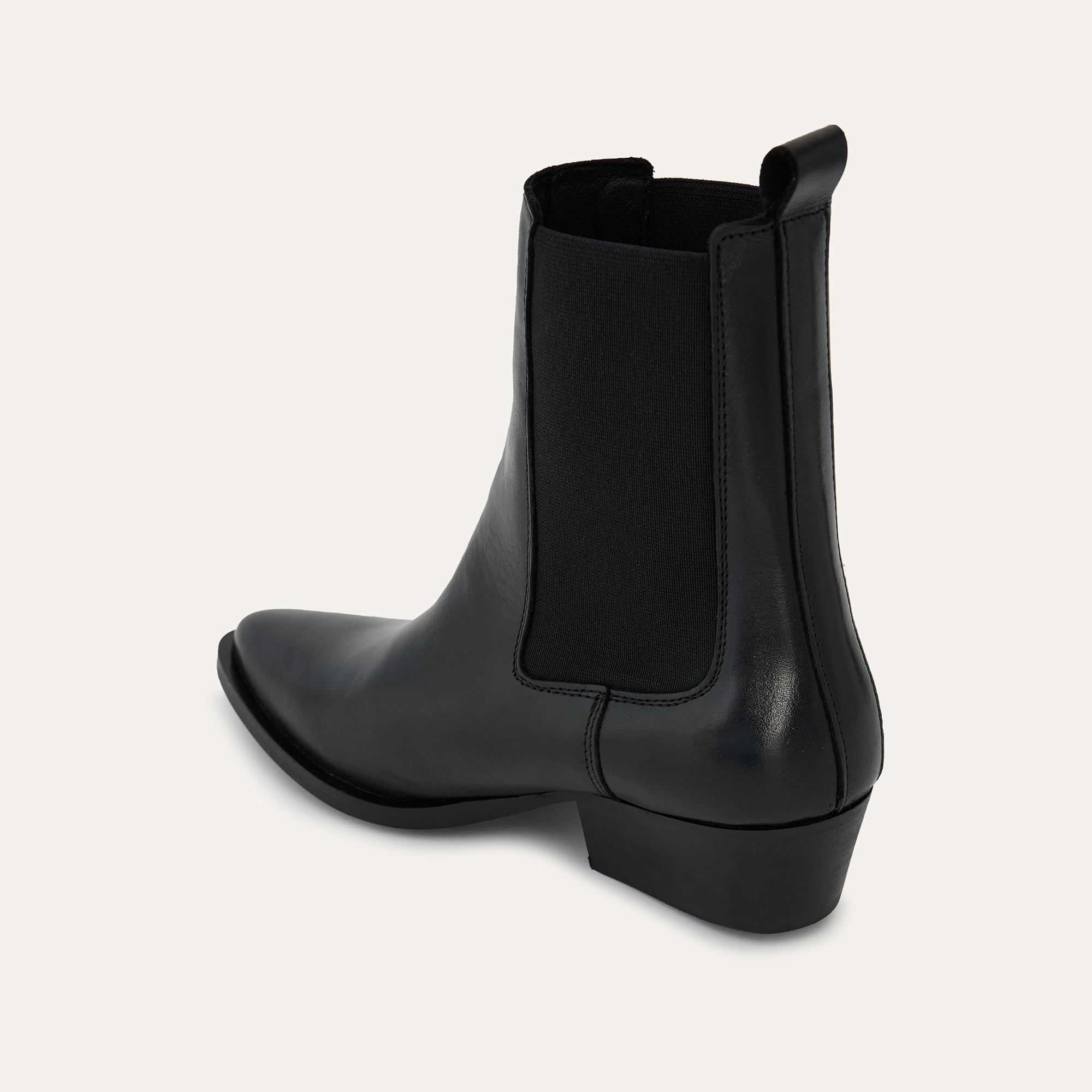 HAKİKİ DERİ CHELSA BOT