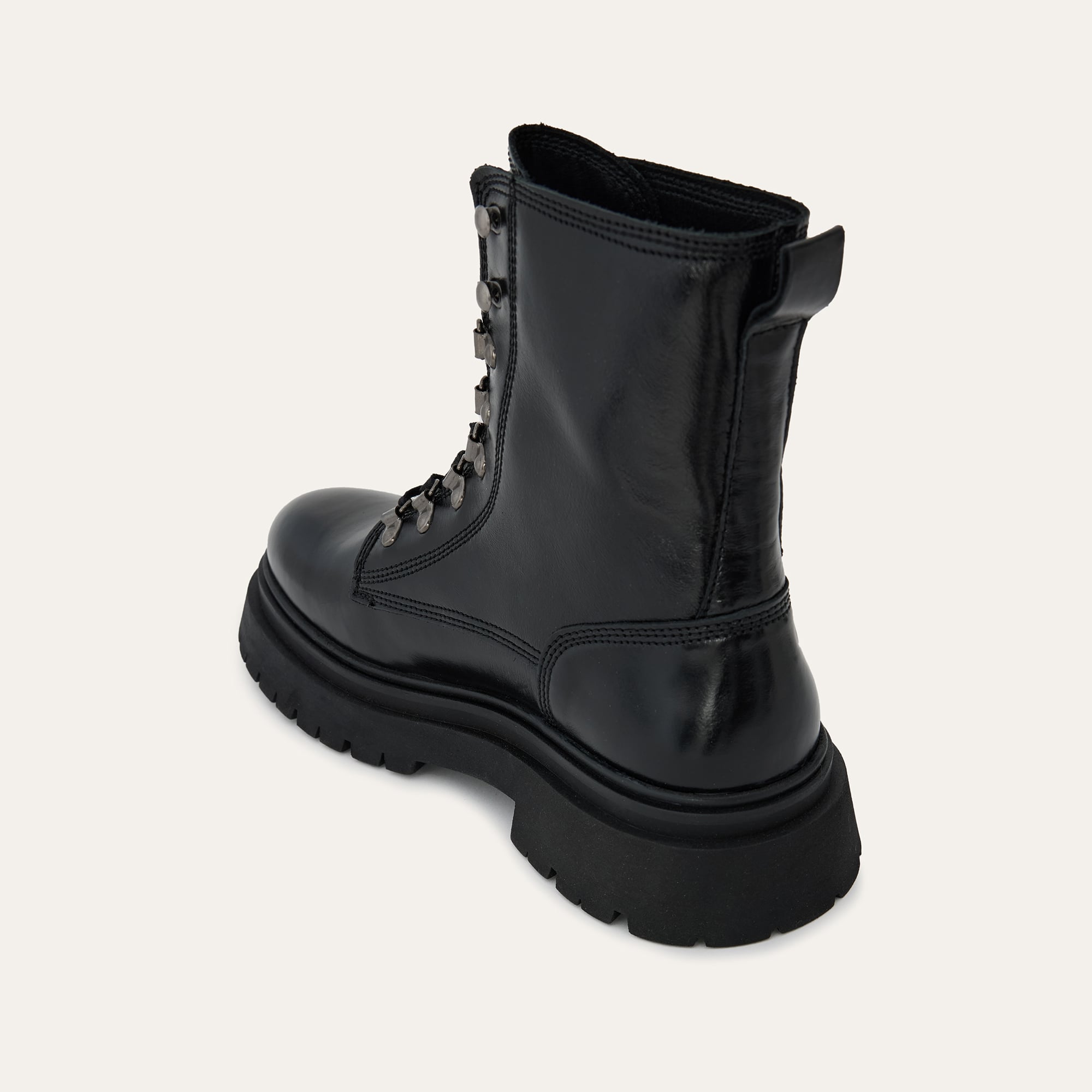 DERİ BAĞCIKLI POSTAL BOT