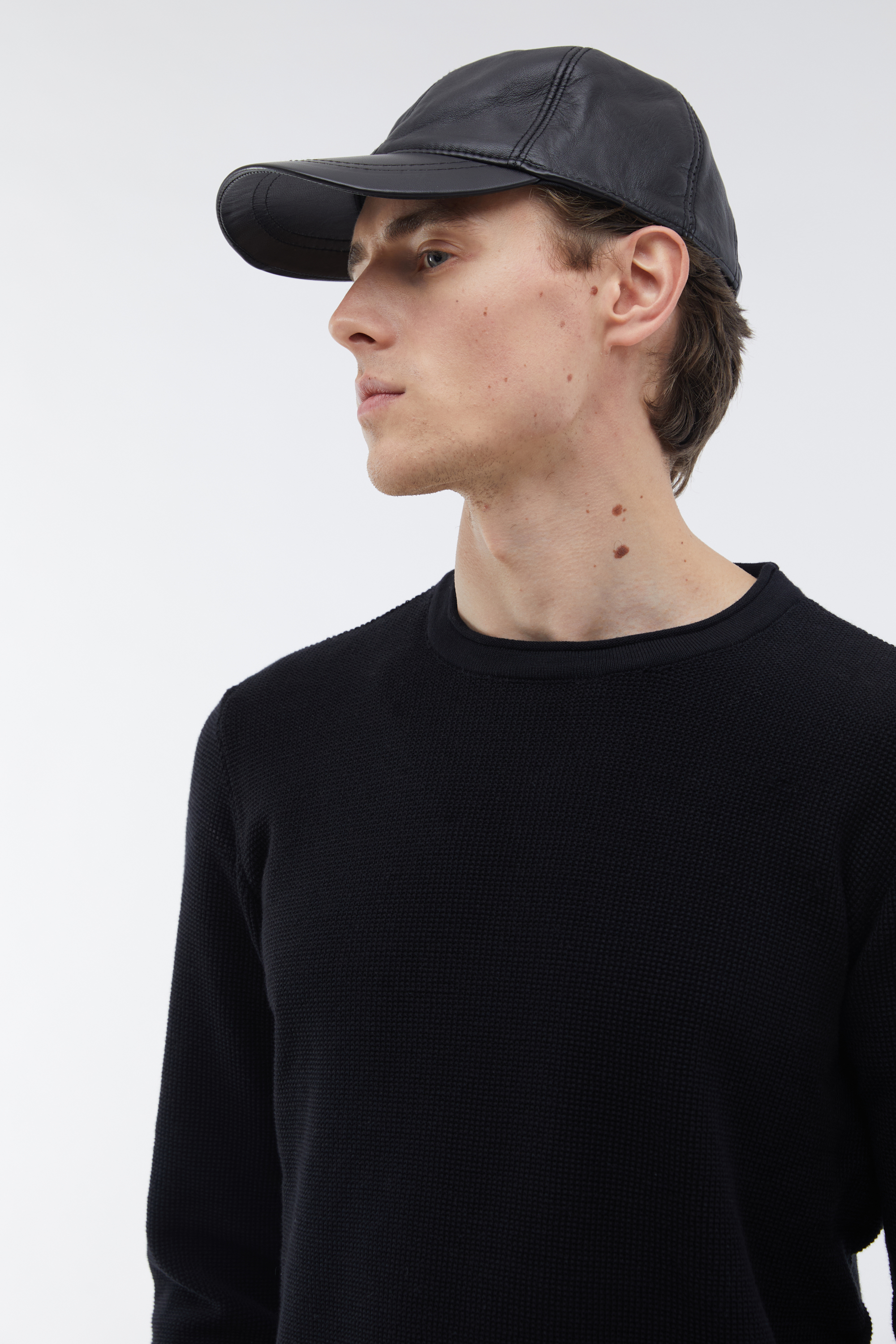 BİSİKLET YAKA TRİKO KAZAK