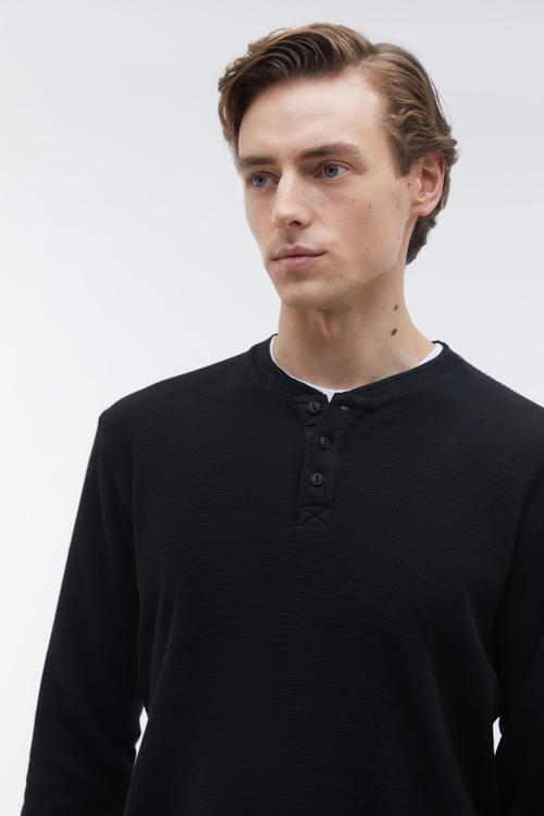  HENLEY YAKA UZUN KOLLU T-SHIRT