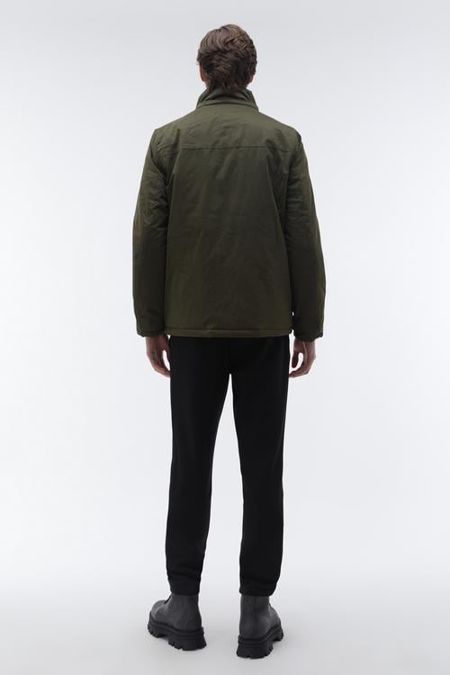  KAPÜŞONLU ÇOK CEPLİ MONT