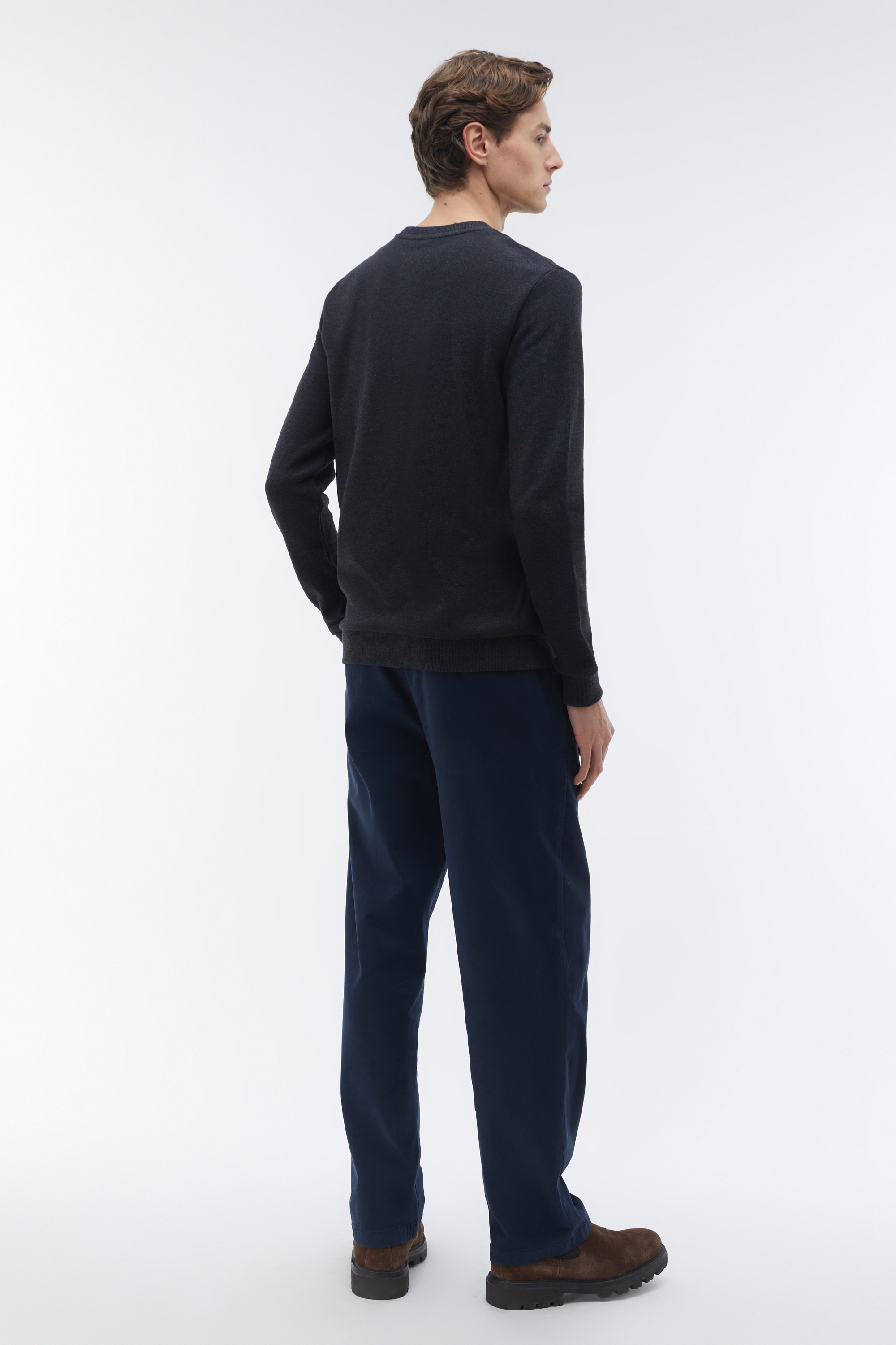 BİSİKLET YAKA SWEATSHIRT