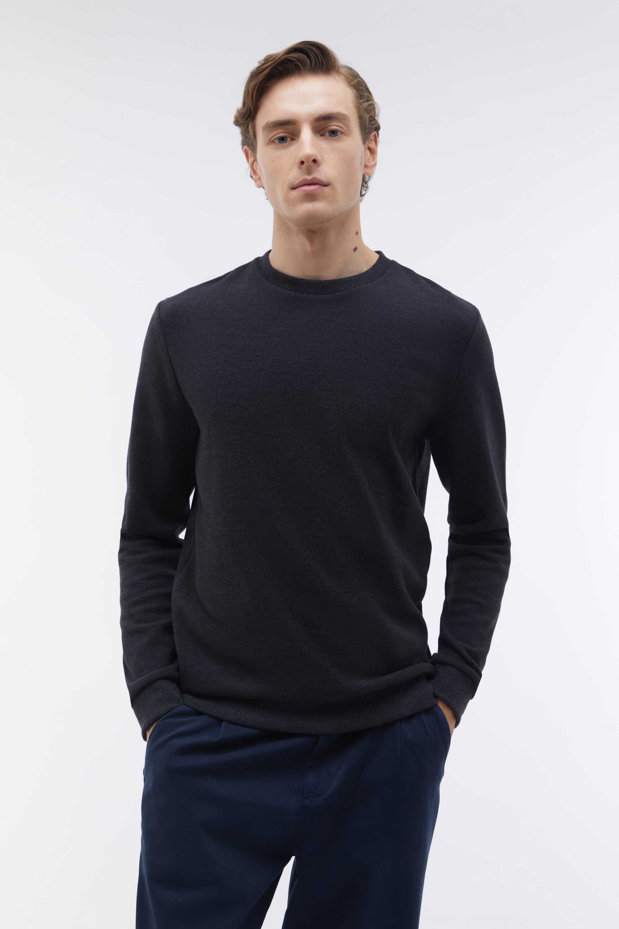 BİSİKLET YAKA SWEATSHIRT