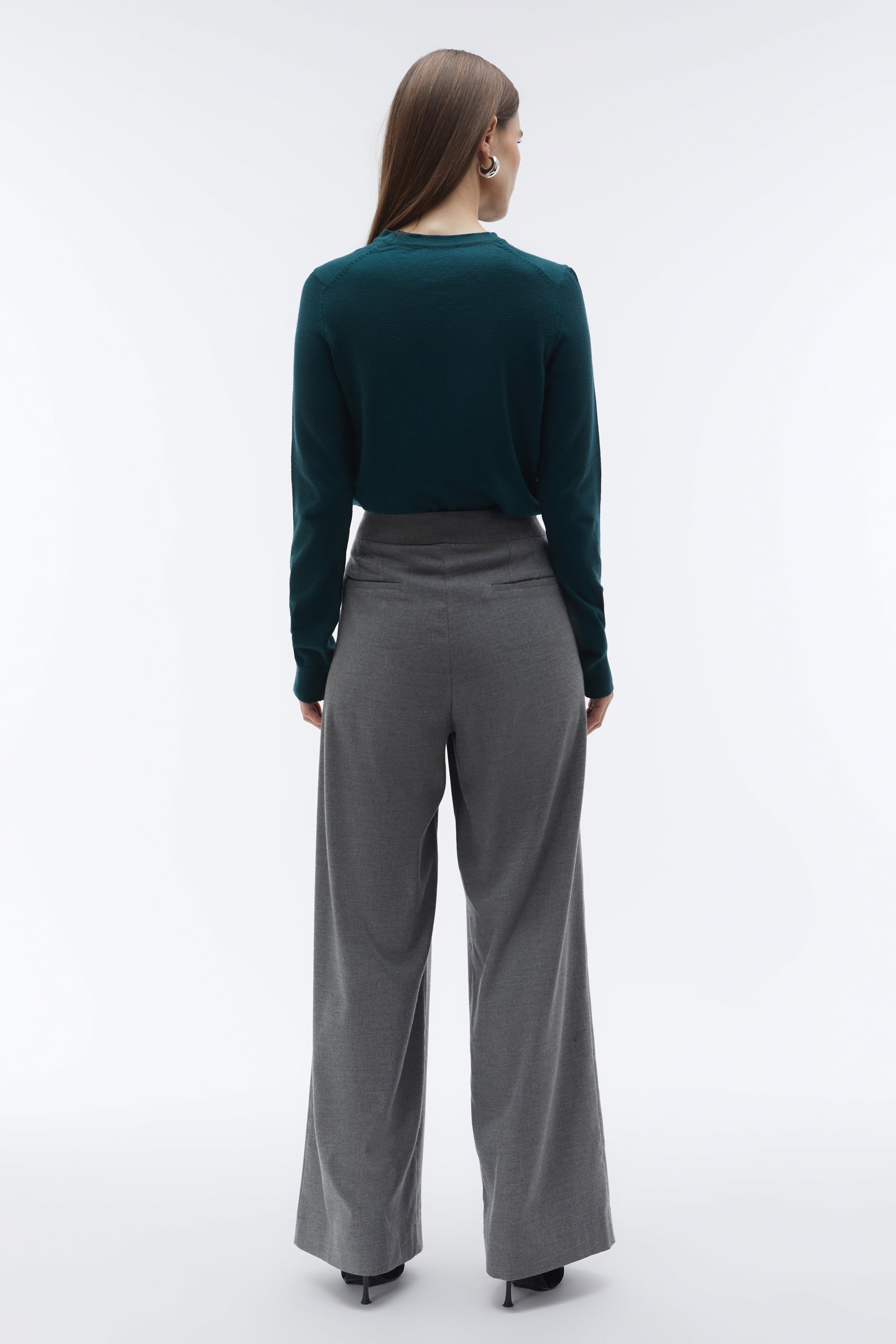 BİSİKLET YAKA TRİKO KAZAK