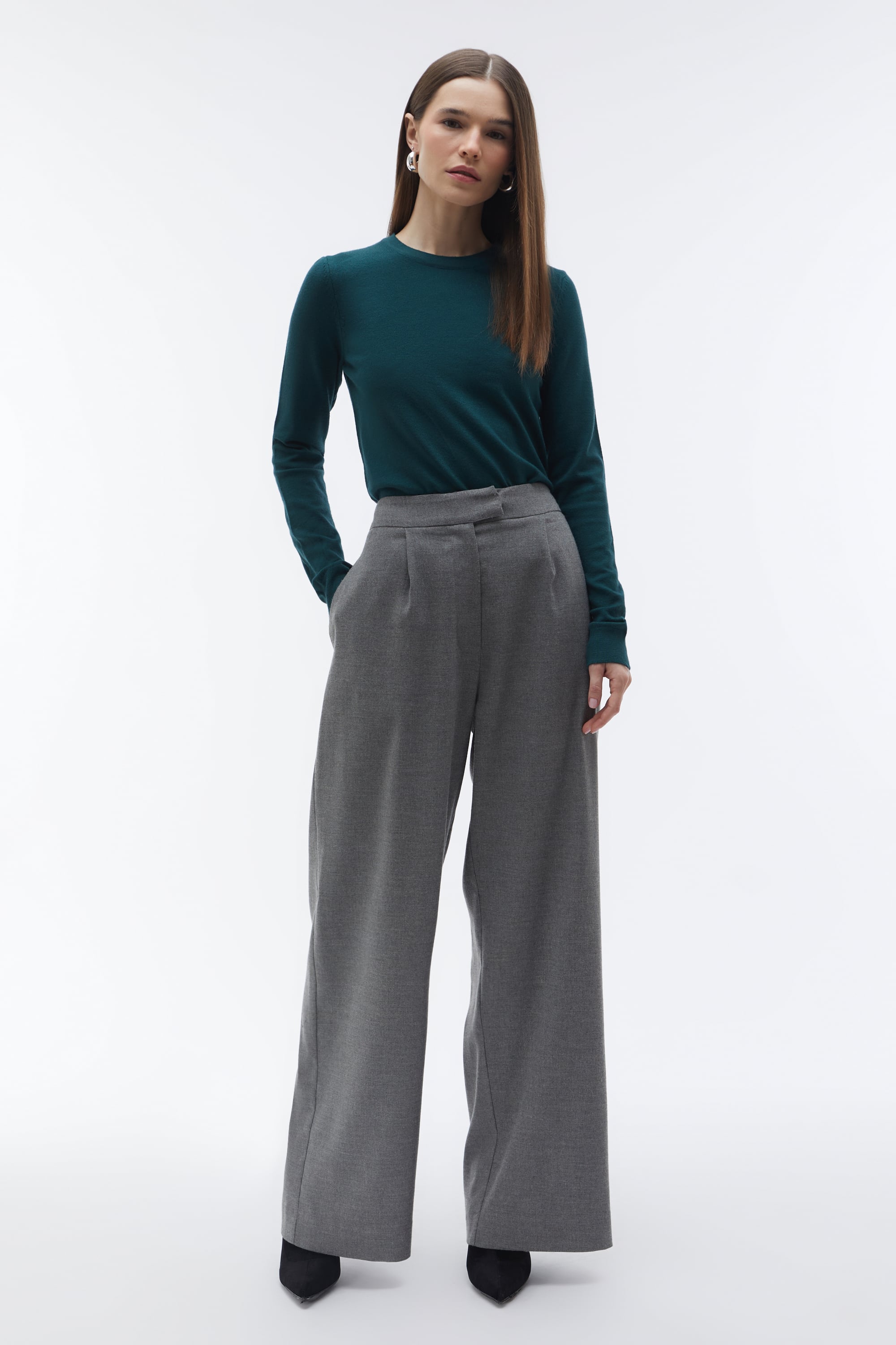 BİSİKLET YAKA TRİKO KAZAK