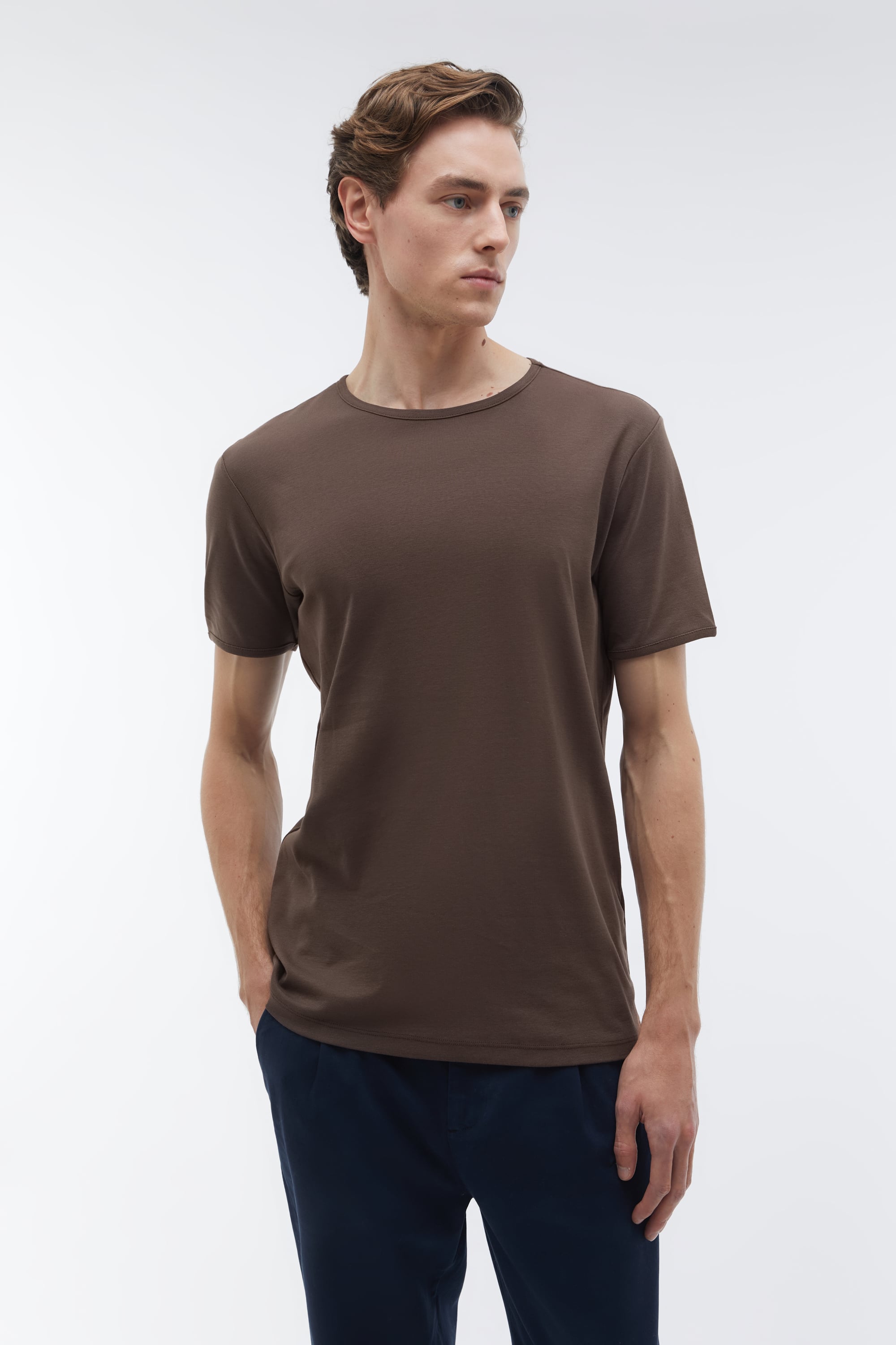 BİSİKLET YAKA KISA KOLLU T-SHIRT