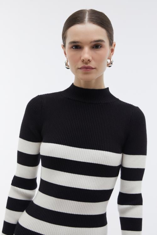 ÇİZGİLİ MİNİ TRİKO ELBİSE