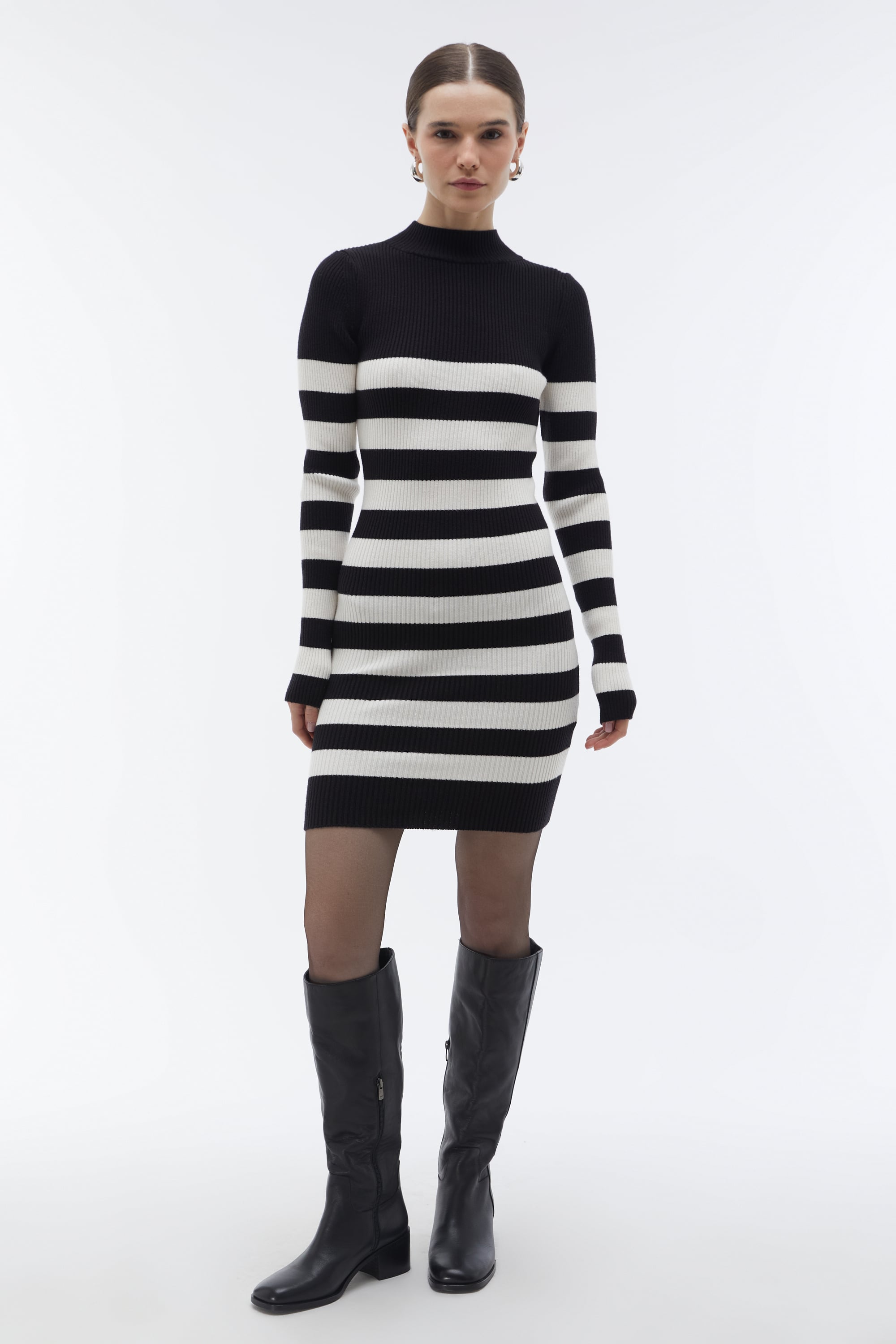 ÇİZGİLİ MİNİ TRİKO ELBİSE