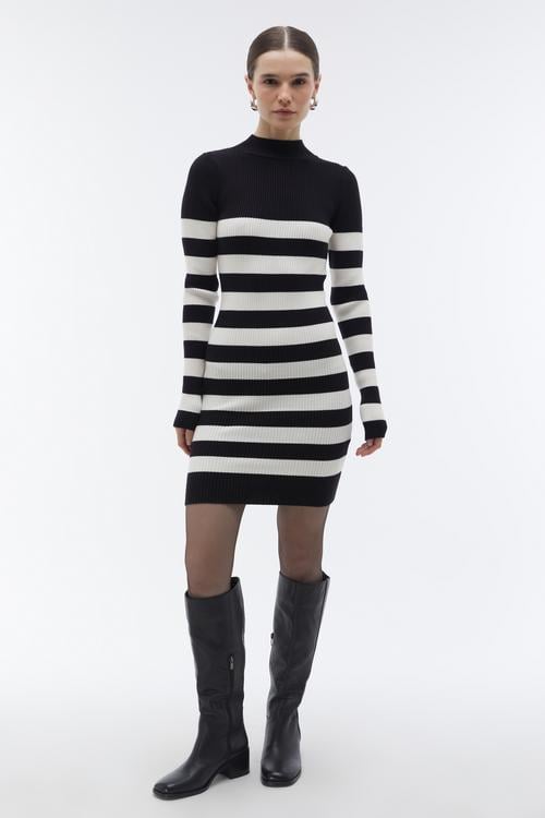 ÇİZGİLİ MİNİ TRİKO ELBİSE