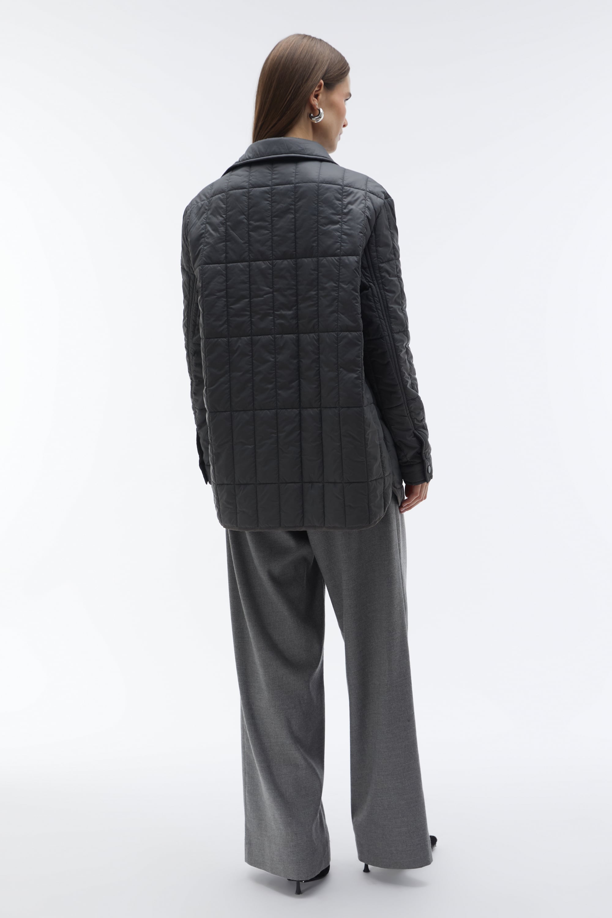 KAPİTONELİ PUFFER MONT