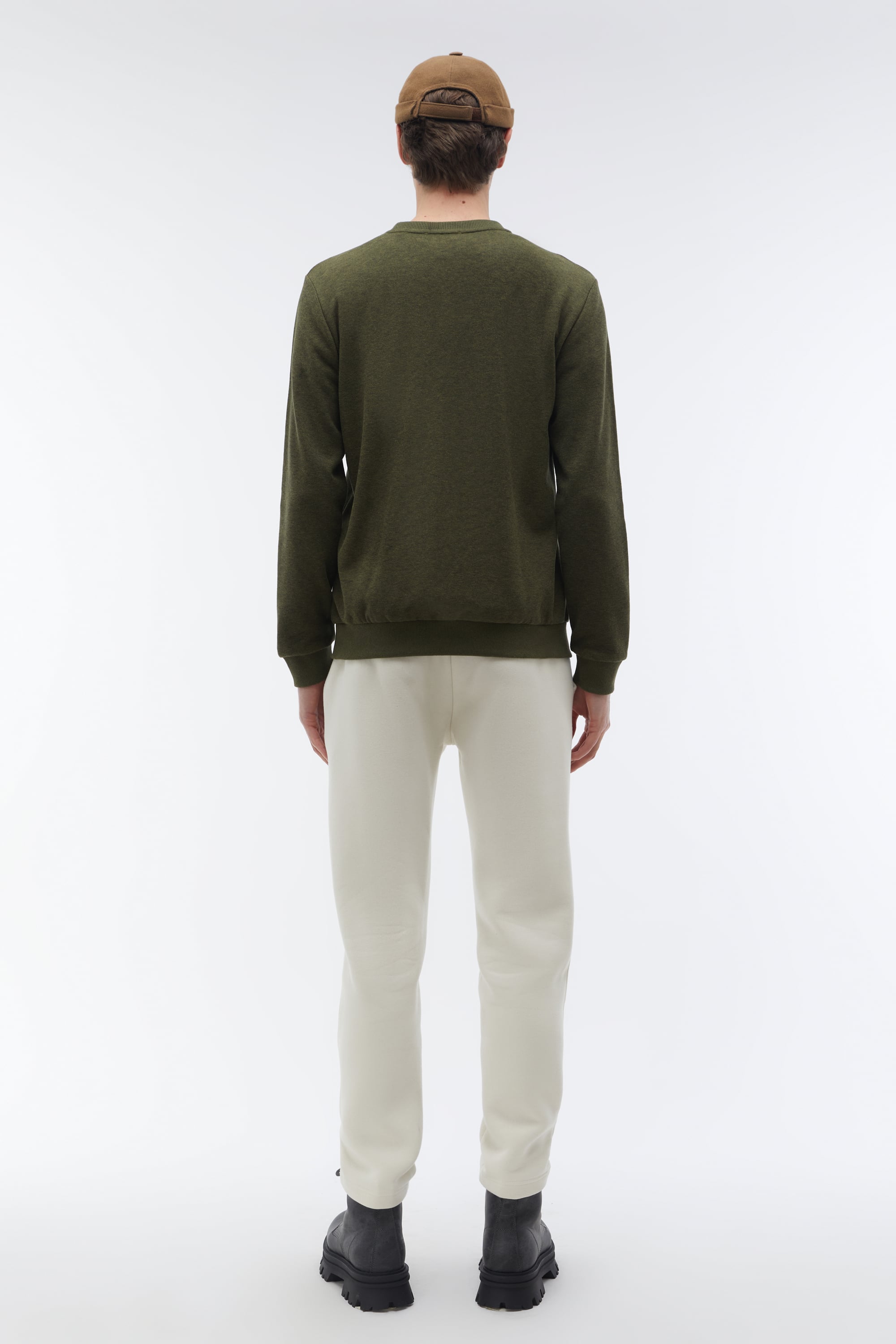 BİSİKLET YAKA SWEATSHIRT