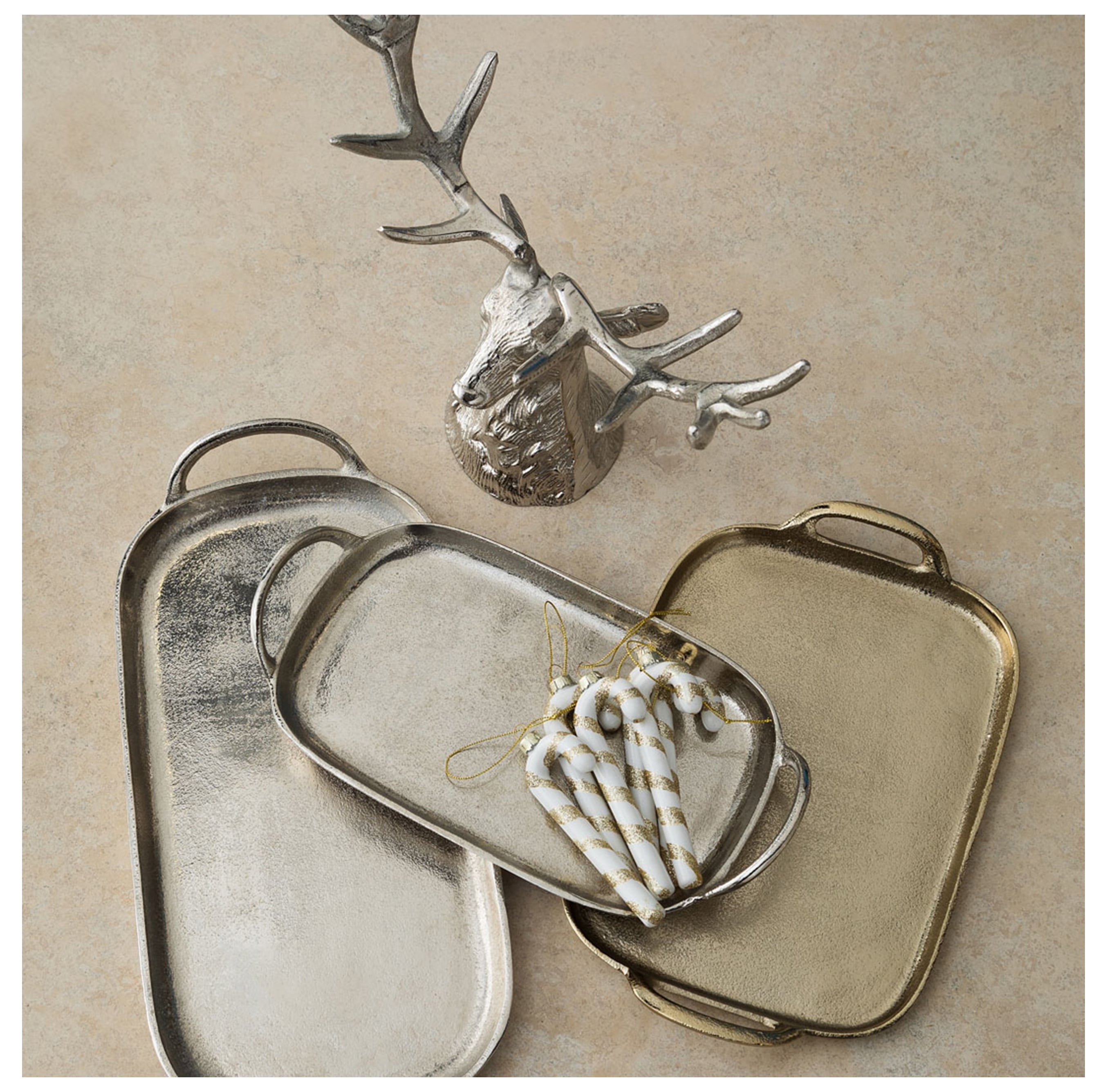 LAURA TEPSİ 35X18 CM