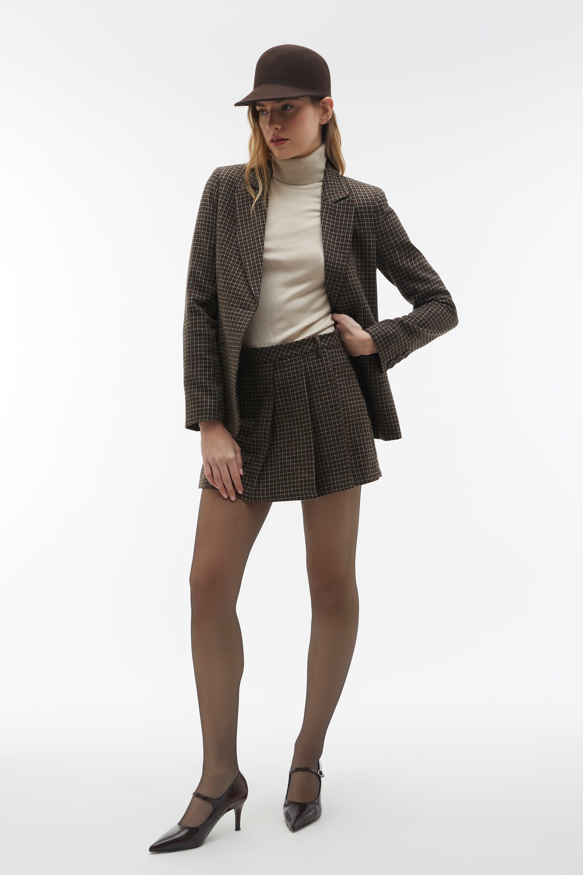 BALIKÇI YAKA KISA KOLLU TRİKO KAZAK